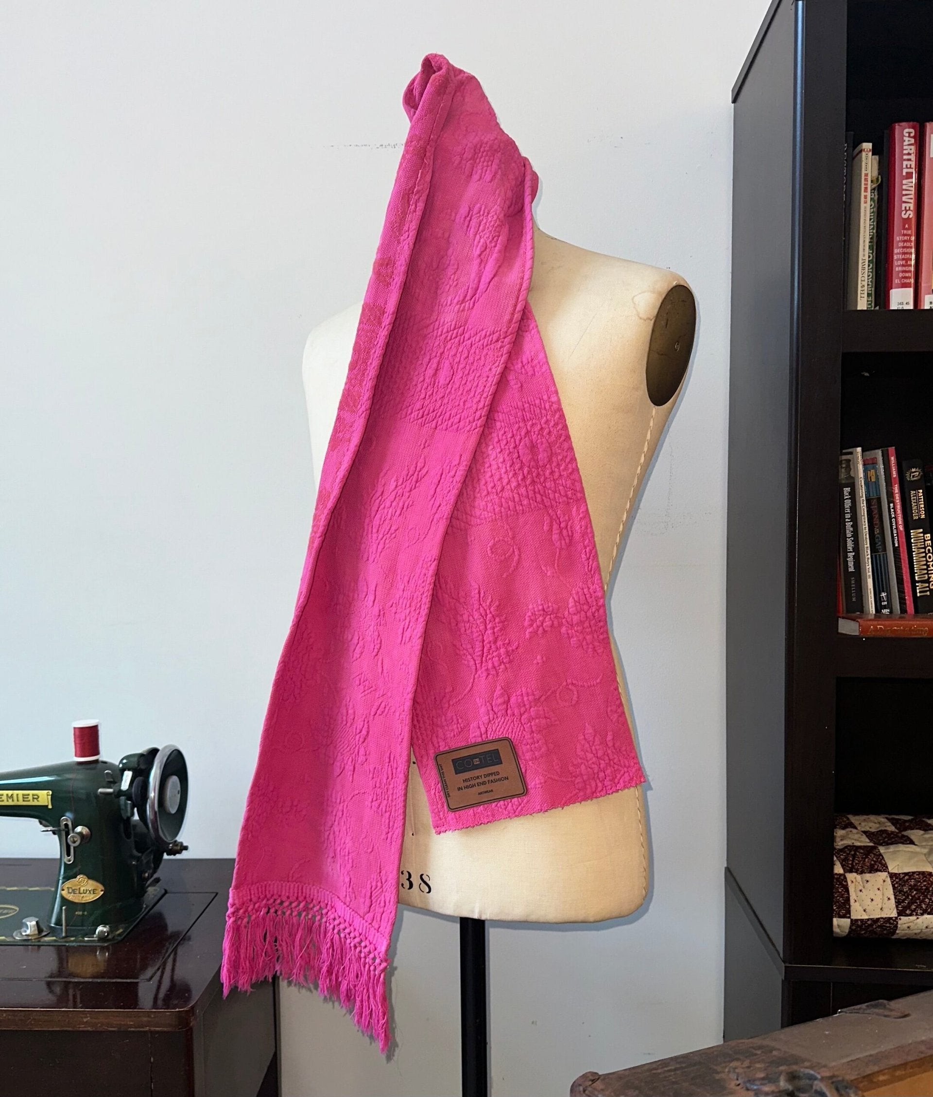 Cointel 1 of 3 Fuchsia Reliquary Scarf - Sneaker Türkiye