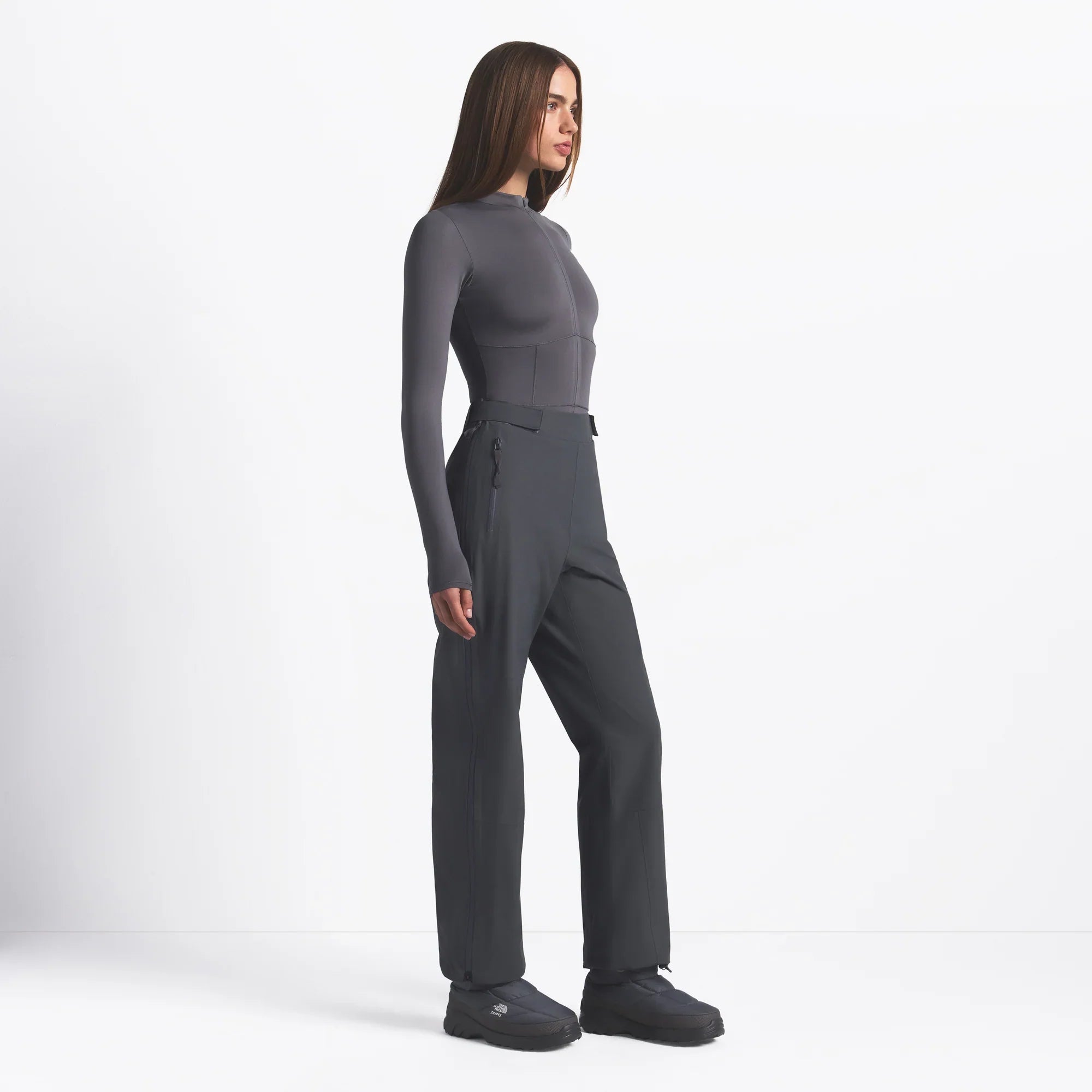 THE NORTH FACE X SKIMS SEAM TAPE PANT | GUNMETAL - Sneaker Türkiye