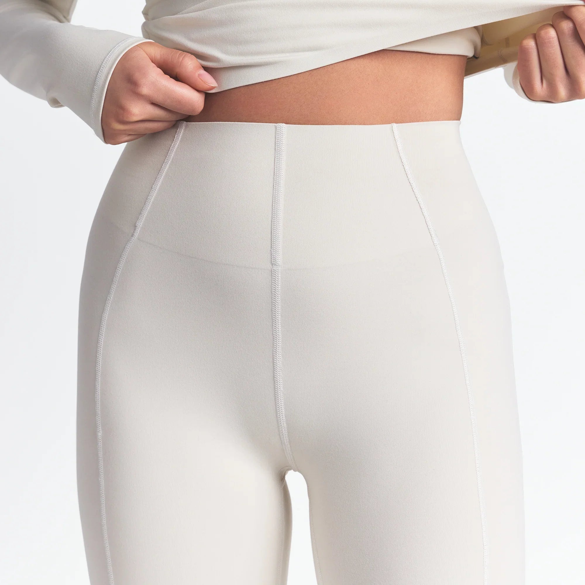 THE NORTH FACE X SKIMS REFINA LEGGING | BONE - Sneaker Türkiye