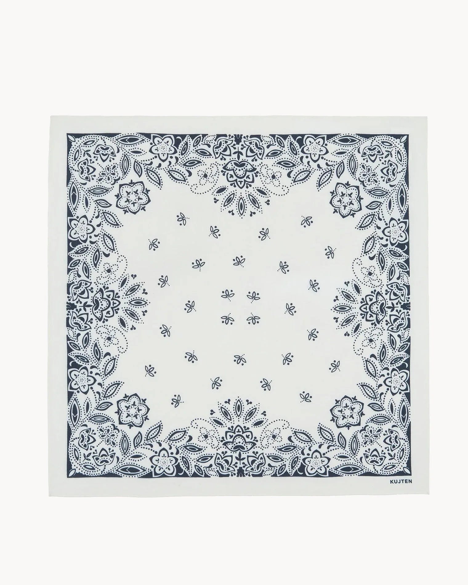 KUJTEN Large Bandana Helia White – Bandana - Sneaker Türkiye