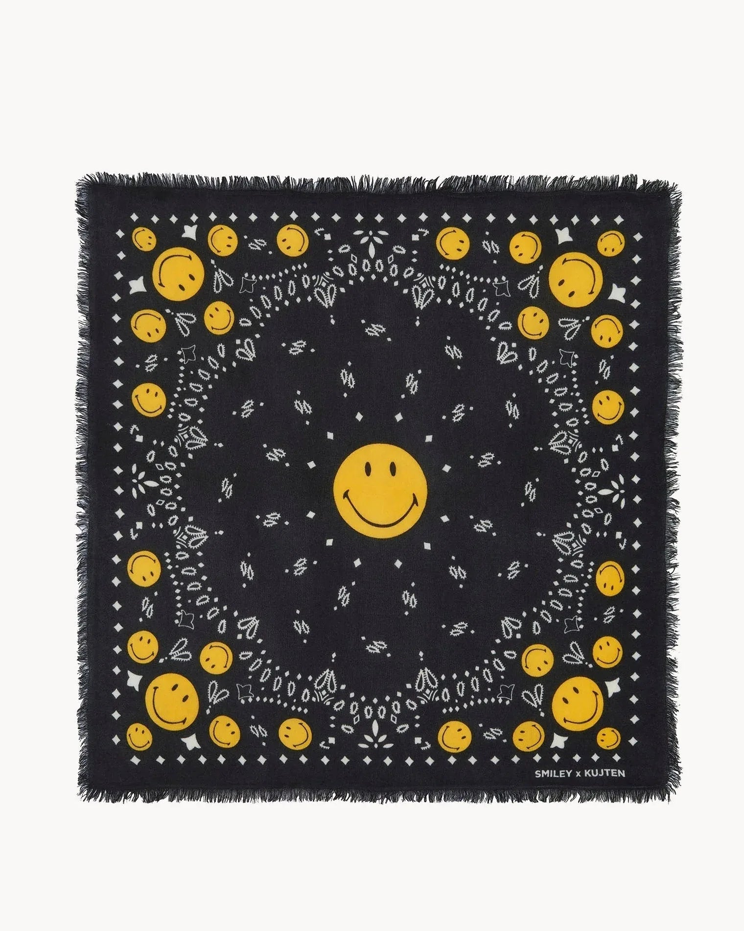KUJTEN Large Bandana Hachiko Smiley Black – Bandana - Sneaker Türkiye