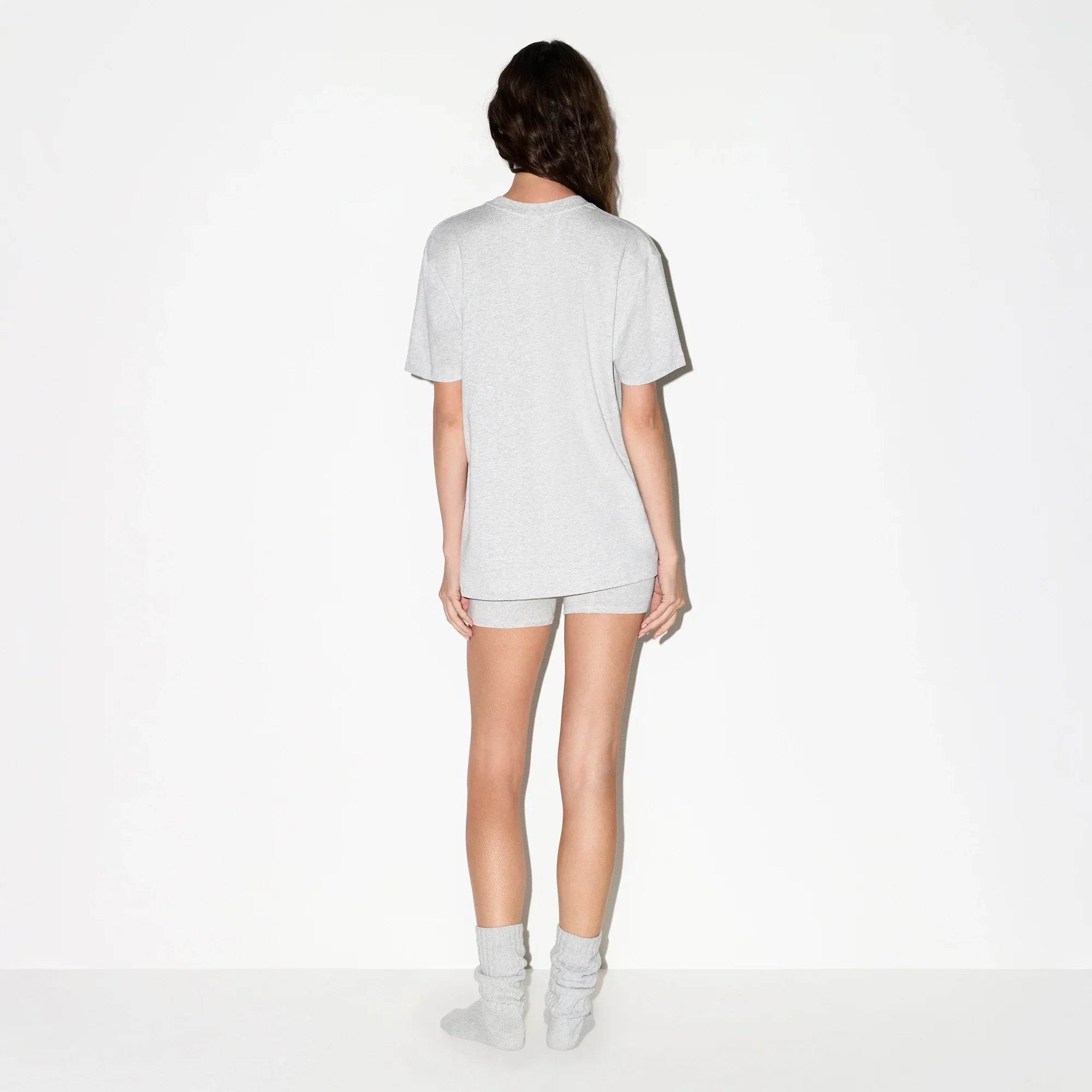 SKIMS BOYFRIEND T-SHIRT | LIGHT HEATHER GREY - Sneaker Türkiye