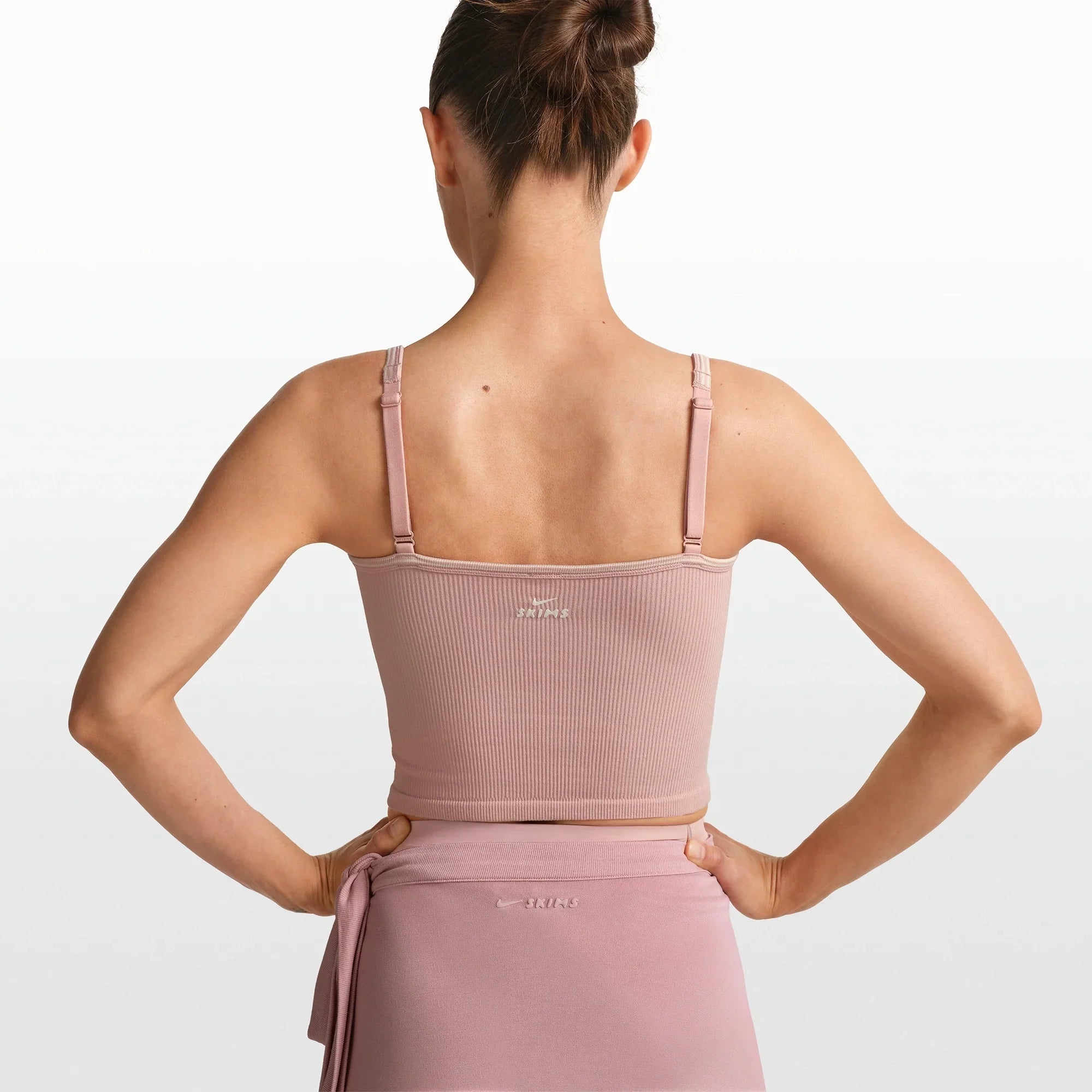 NikeSKIMS RIBBED SEAMLESS CAMI | HIMALAYAN - Sneaker Türkiye