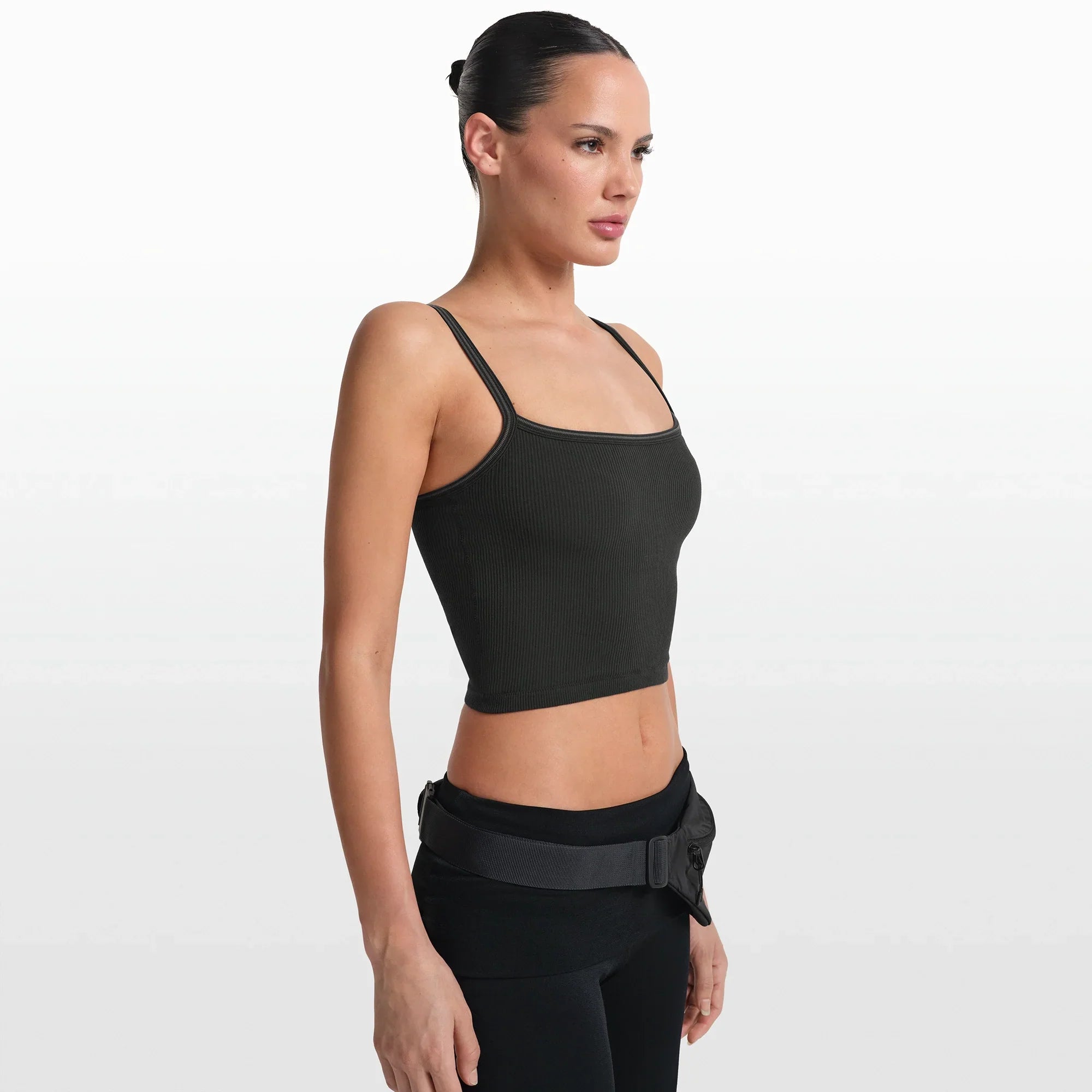 NikeSKIMS RIBBED SEAMLESS CAMI | OBSIDIAN - Sneaker Türkiye
