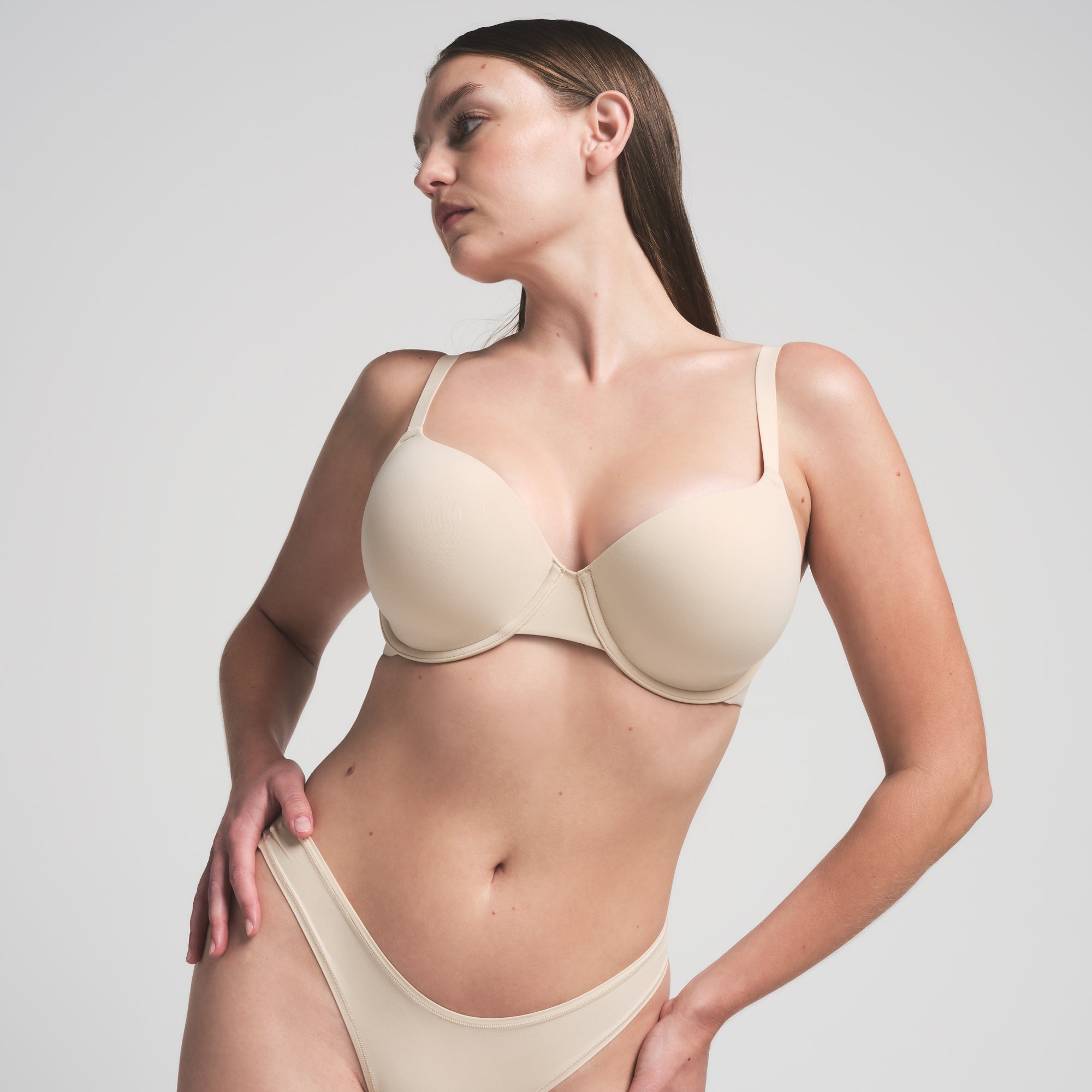 SKIMS FITS EVERYBODY T-SHIRT BRA | SAND - Sneaker Türkiye