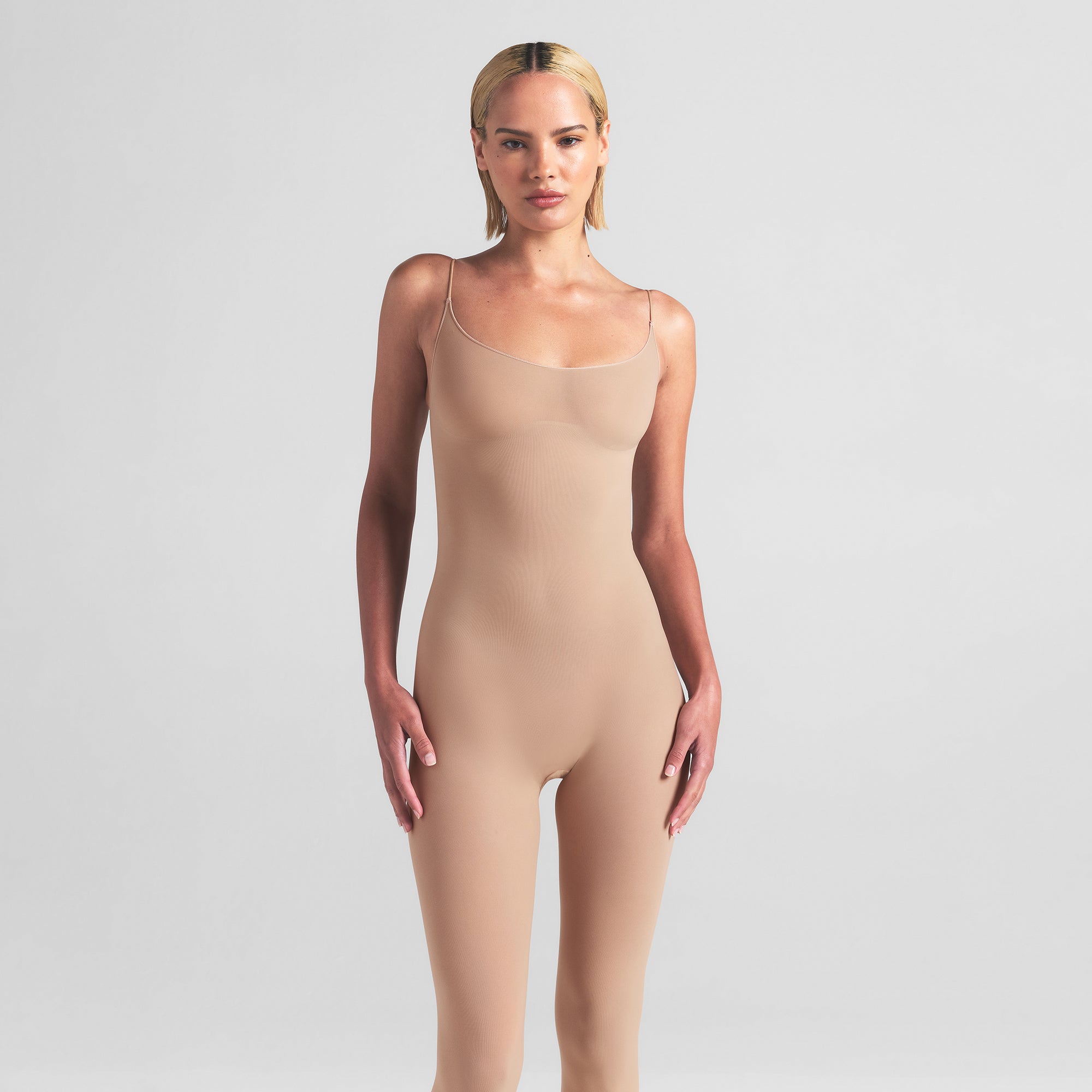 SKIMS SHEER SEAMLESS CATSUIT | CLAY - Sneaker Türkiye