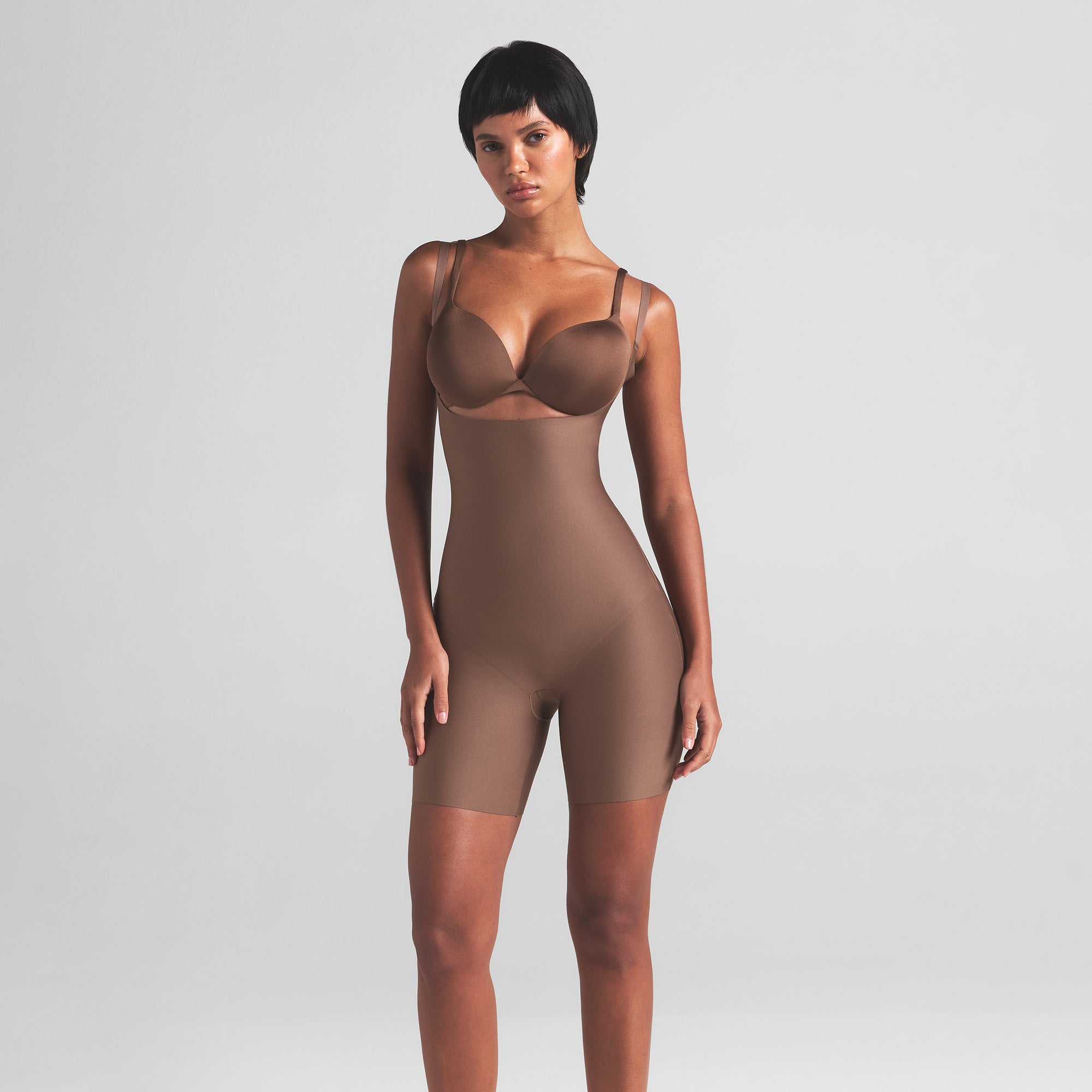 SKIMS BODY CORE SCULPT OPEN BUST MID THIGH BODYSUIT | JASPER - Sneaker Türkiye
