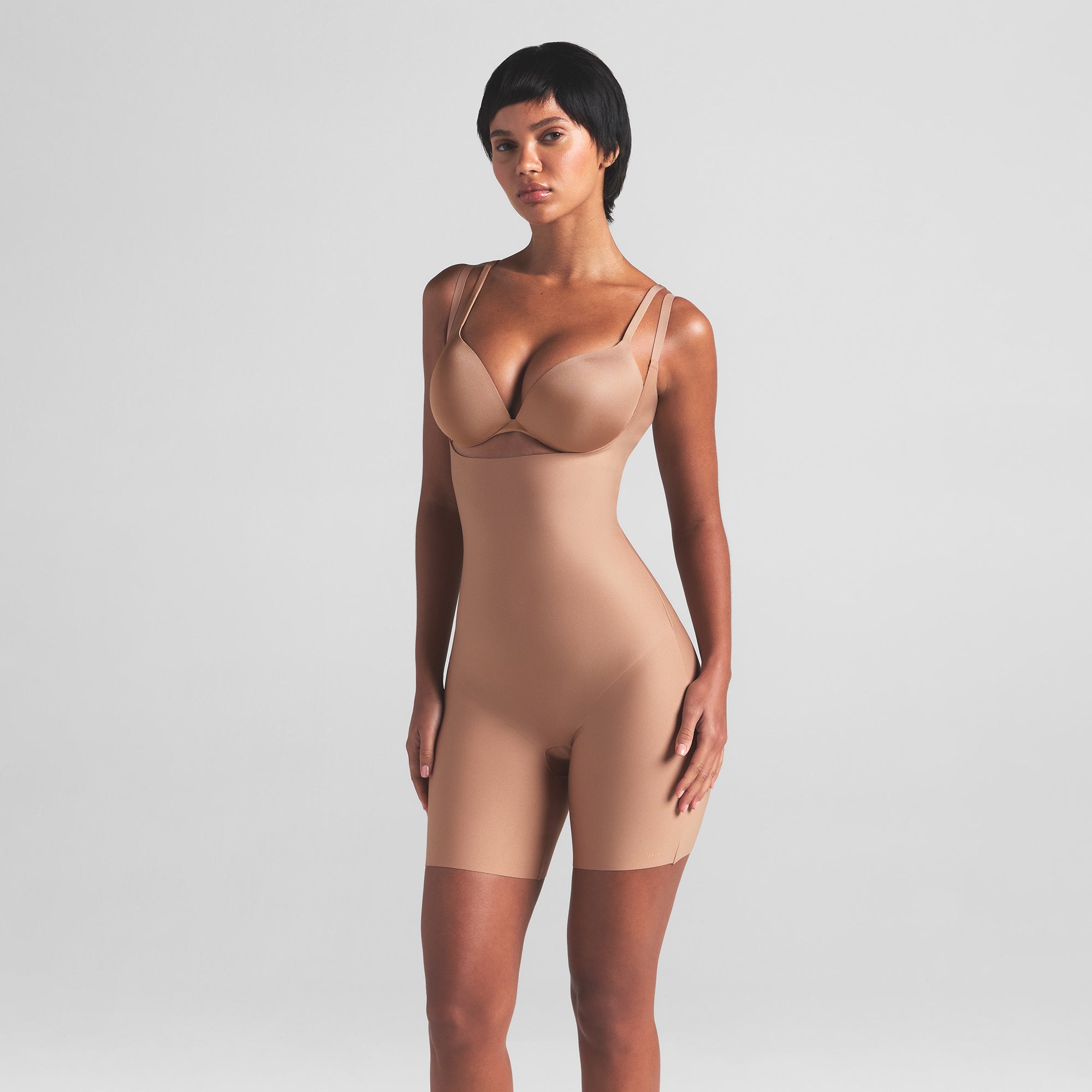 SKIMS BODY CORE SCULPT OPEN BUST MID THIGH BODYSUIT | SIENNA - Sneaker Türkiye