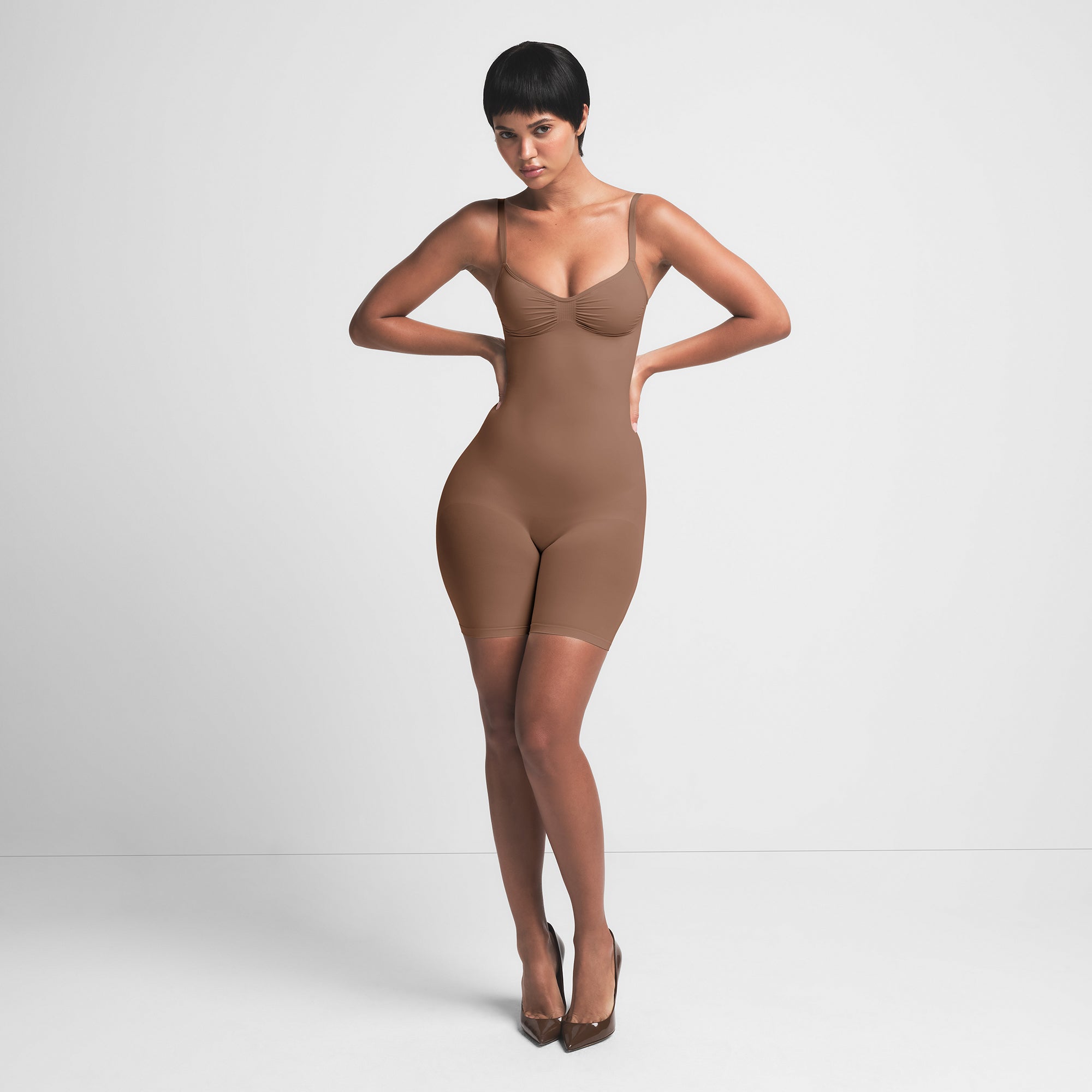 SKIMS SEAMLESS SCULPT MID THIGH BODYSUIT | JASPER - Sneaker Türkiye