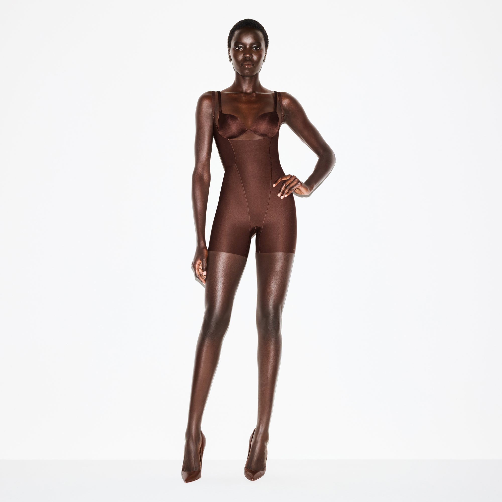 SKIMS BODY CORE SCULPT FUNCTIONAL MID THIGH BODYSUIT | COCOA - Sneaker Türkiye