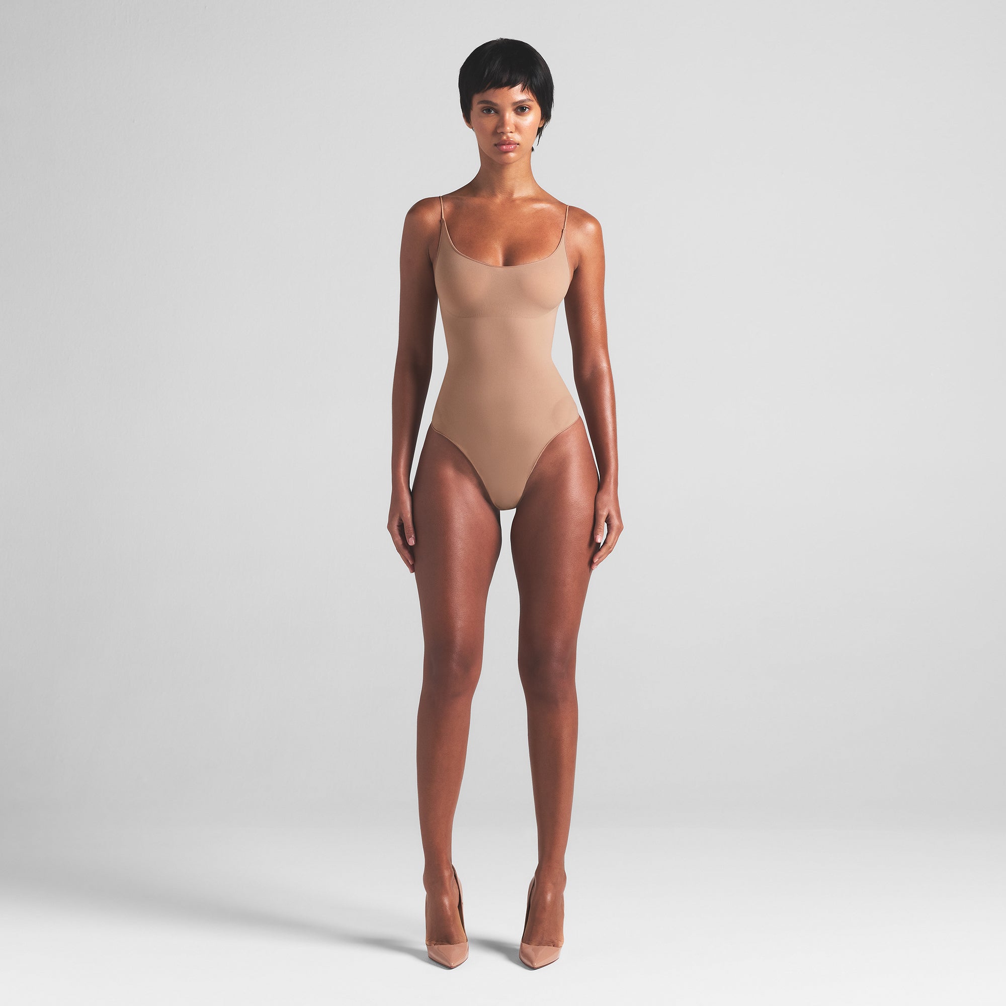 SKIMS SHEER SEAMLESS THONG BODYSUIT | SIENNA - Sneaker Türkiye