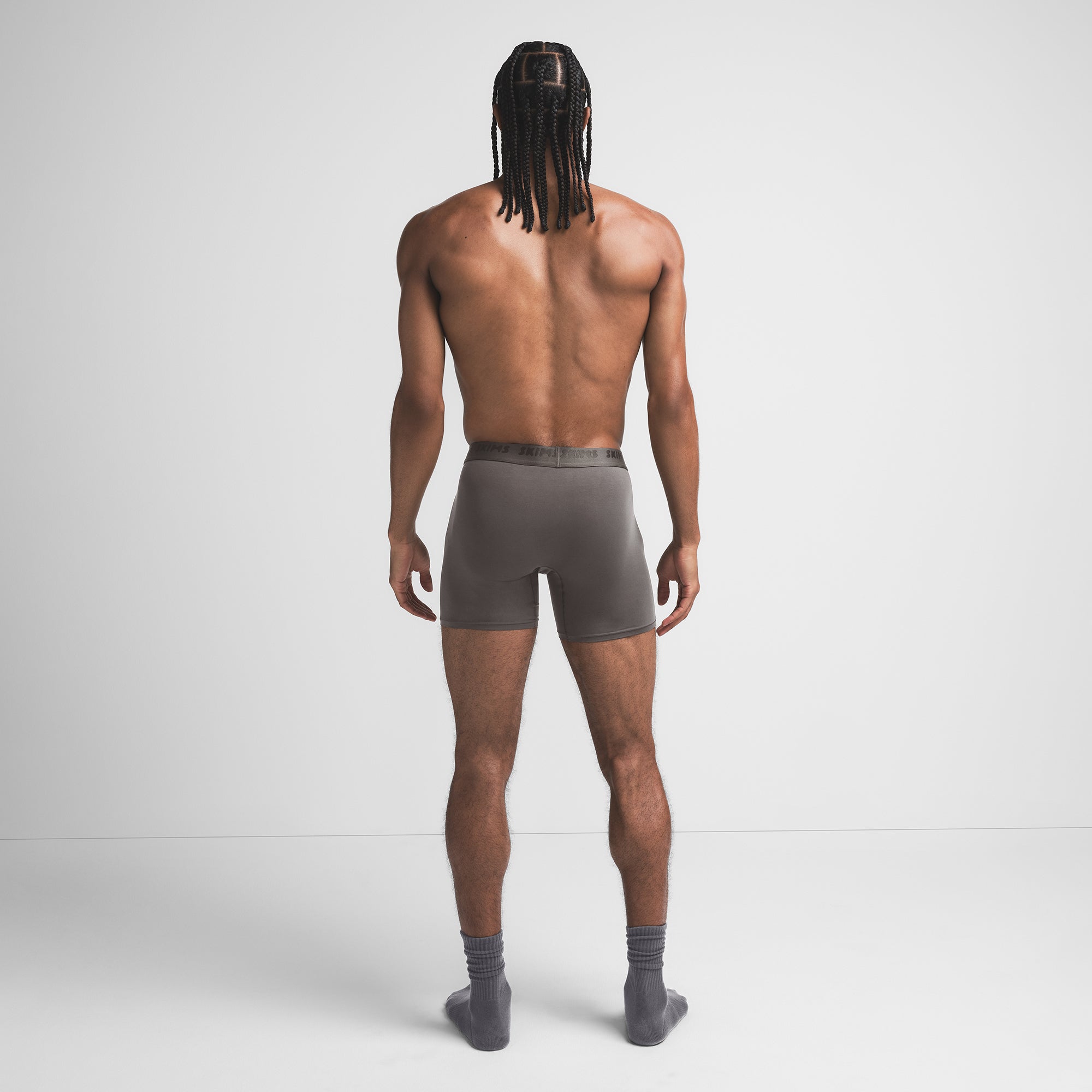 SKIMS STRETCH MENS 5″ BOXER BRIEF | GUNMETAL - Sneaker Türkiye