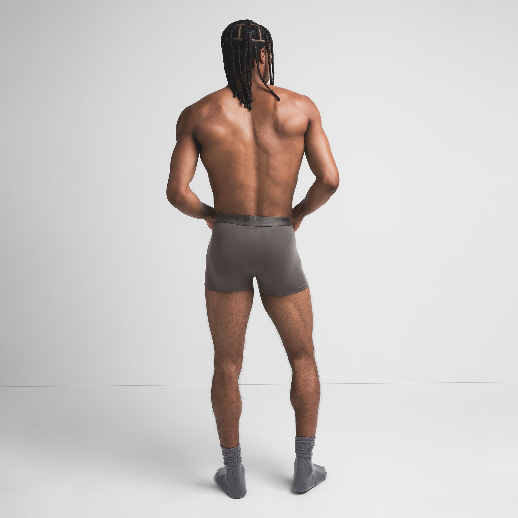 SKIMS STRETCH MENS 3″ BOXER BRIEF | GUNMETAL - Sneaker Türkiye