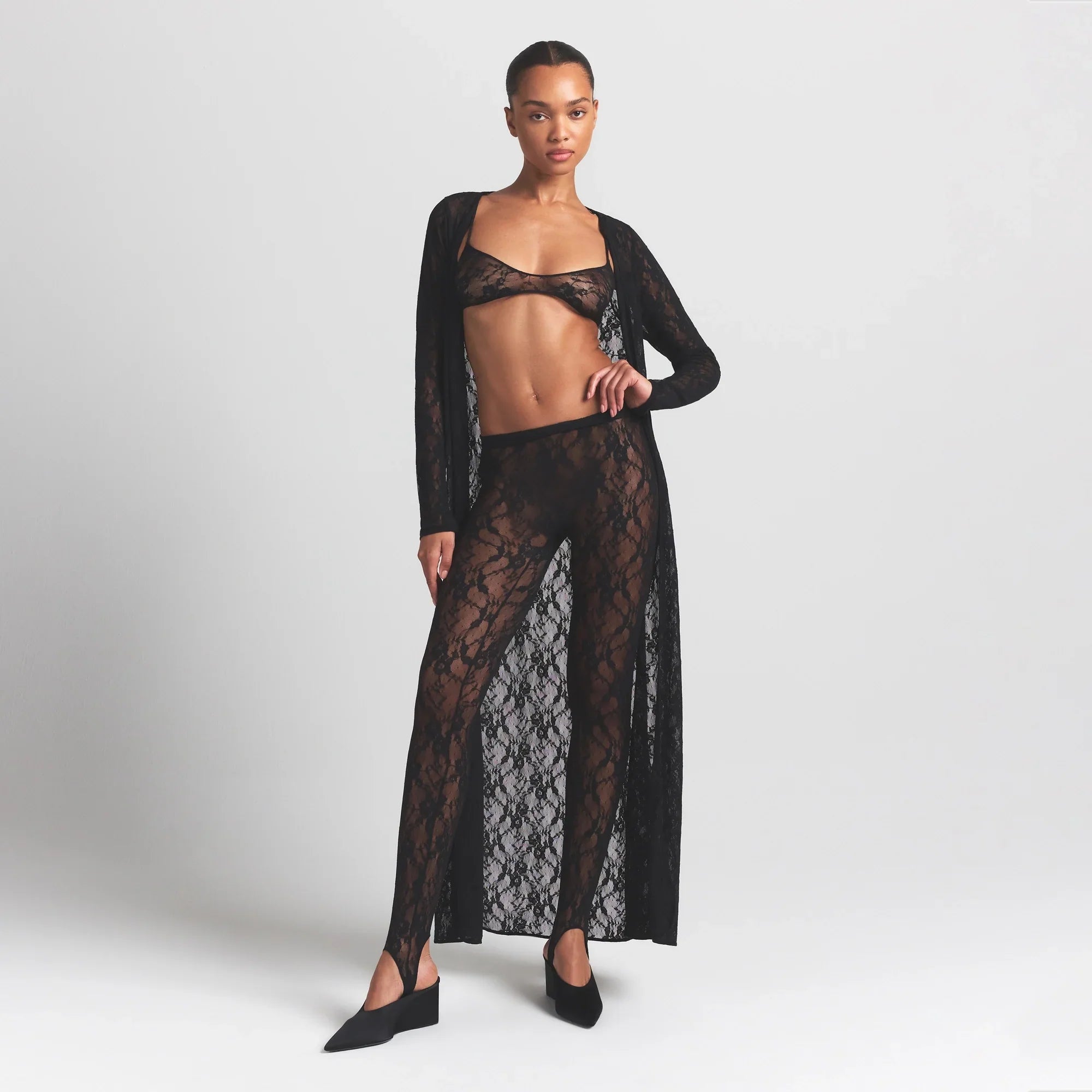 SKIMS STRETCH LACE STIRRUP LEGGING | SOOT - Sneaker Türkiye