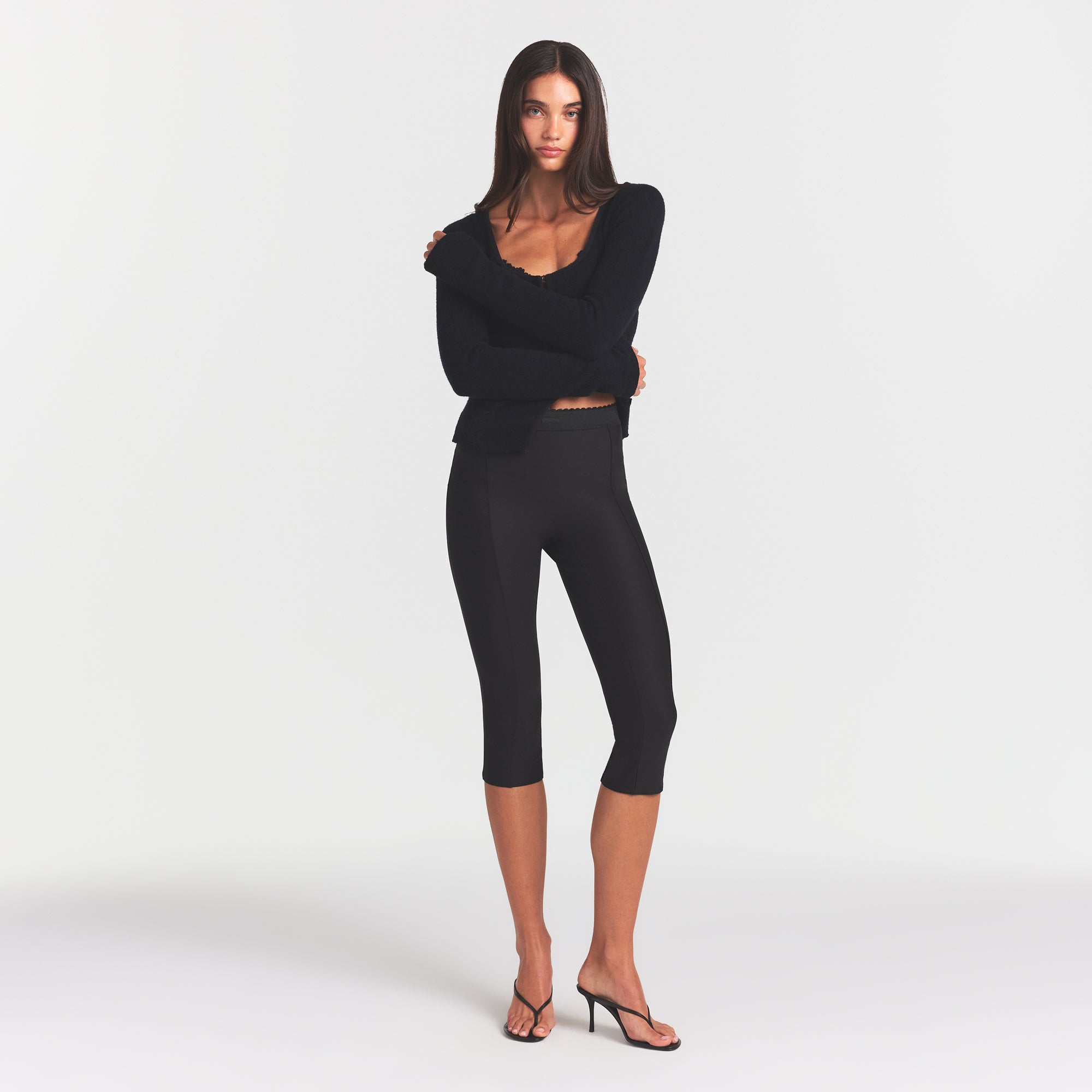 SKIMS BODY HIGH-WAISTED CAPRI | ONYX - Sneaker Türkiye