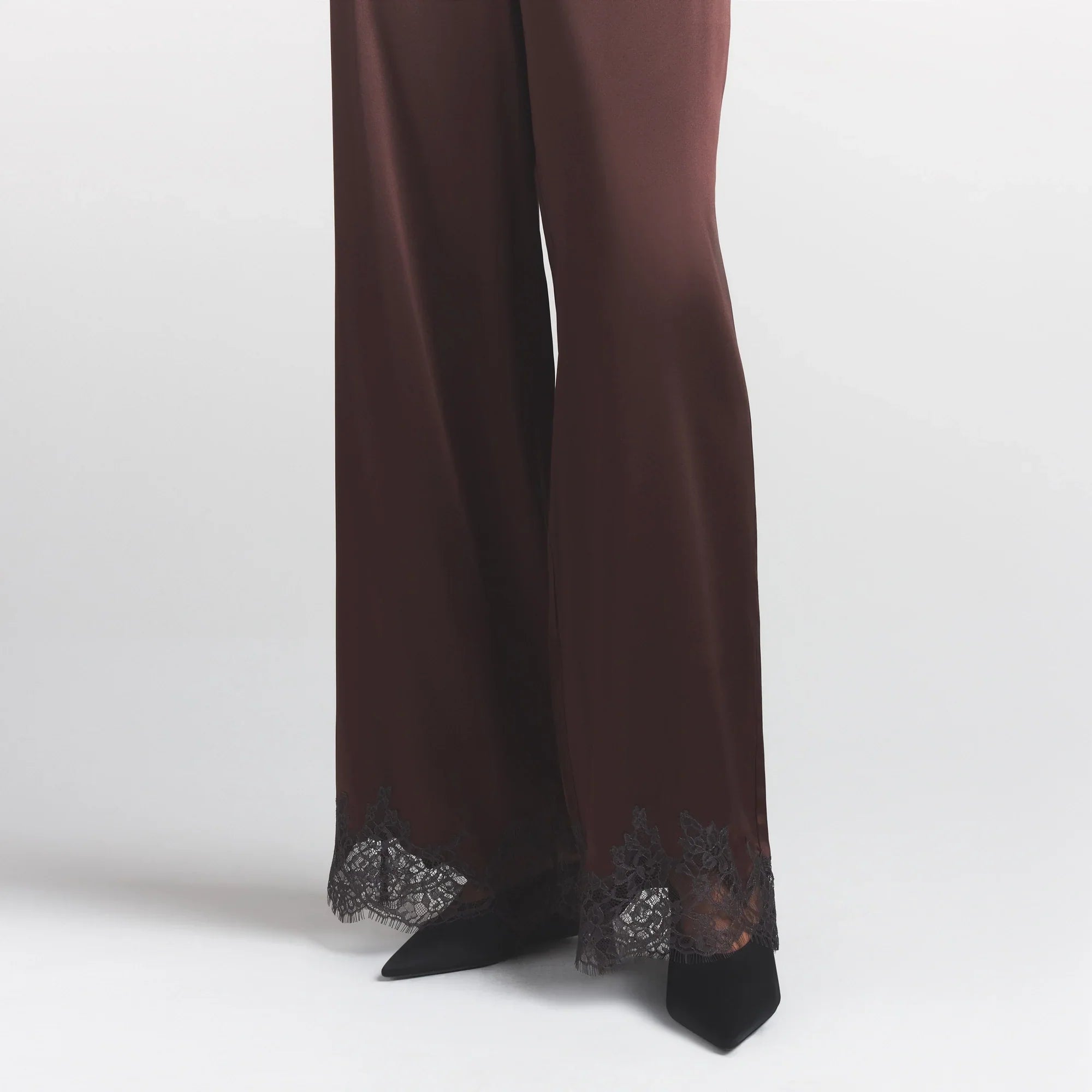 SKIMS SILK LACE STRAIGHT LEG PANT | ESPRESSO CONTRAST - Sneaker Türkiye