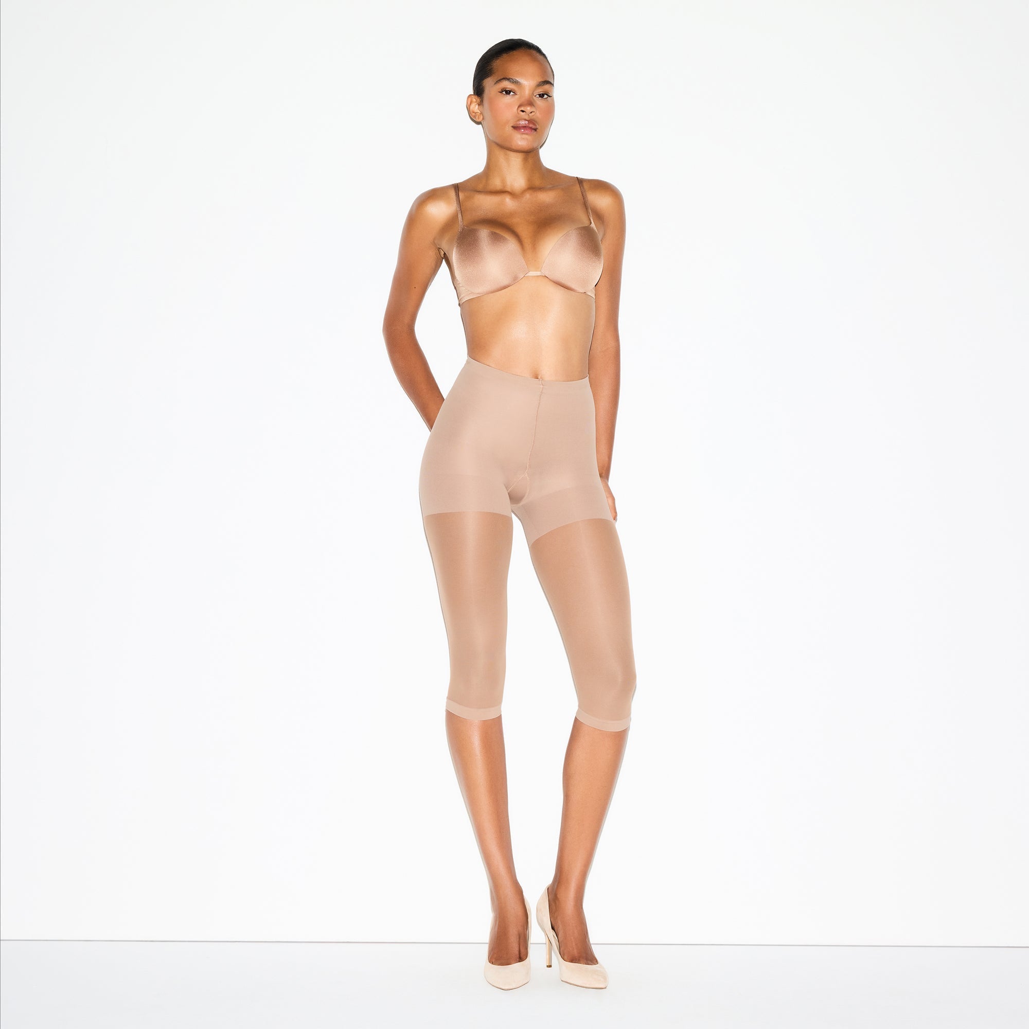 SKIMS HOSIERY SHAPING CAPRI TIGHTS | SIENNA - Sneaker Türkiye