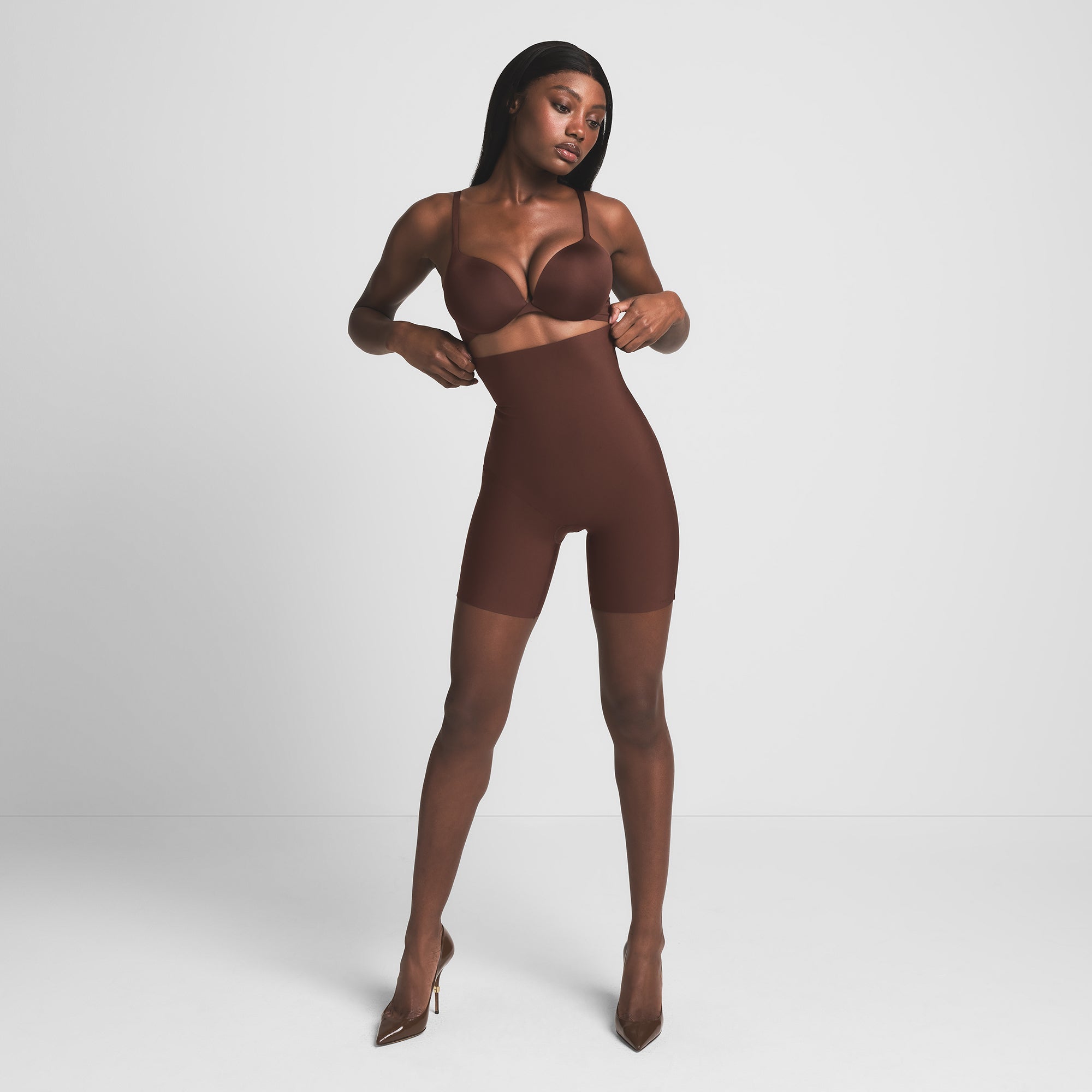 SKIMS BODY CORE SCULPT HIGH-WAISTED SHORT | COCOA - Sneaker Türkiye