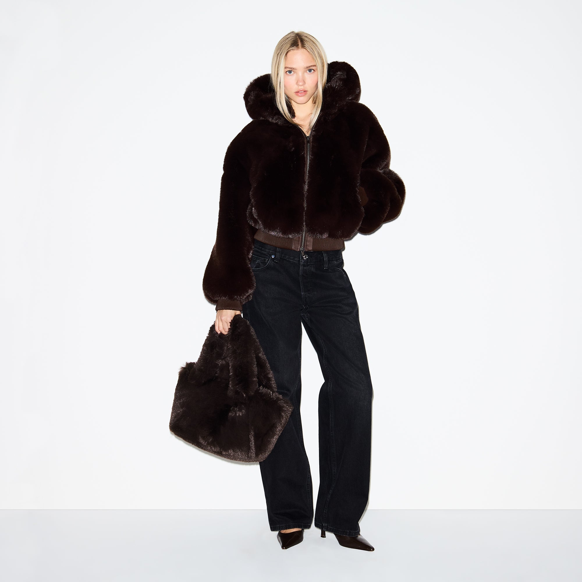 SKIMS FAUX FUR MINI TOTE | ESPRESSO - Sneaker Türkiye