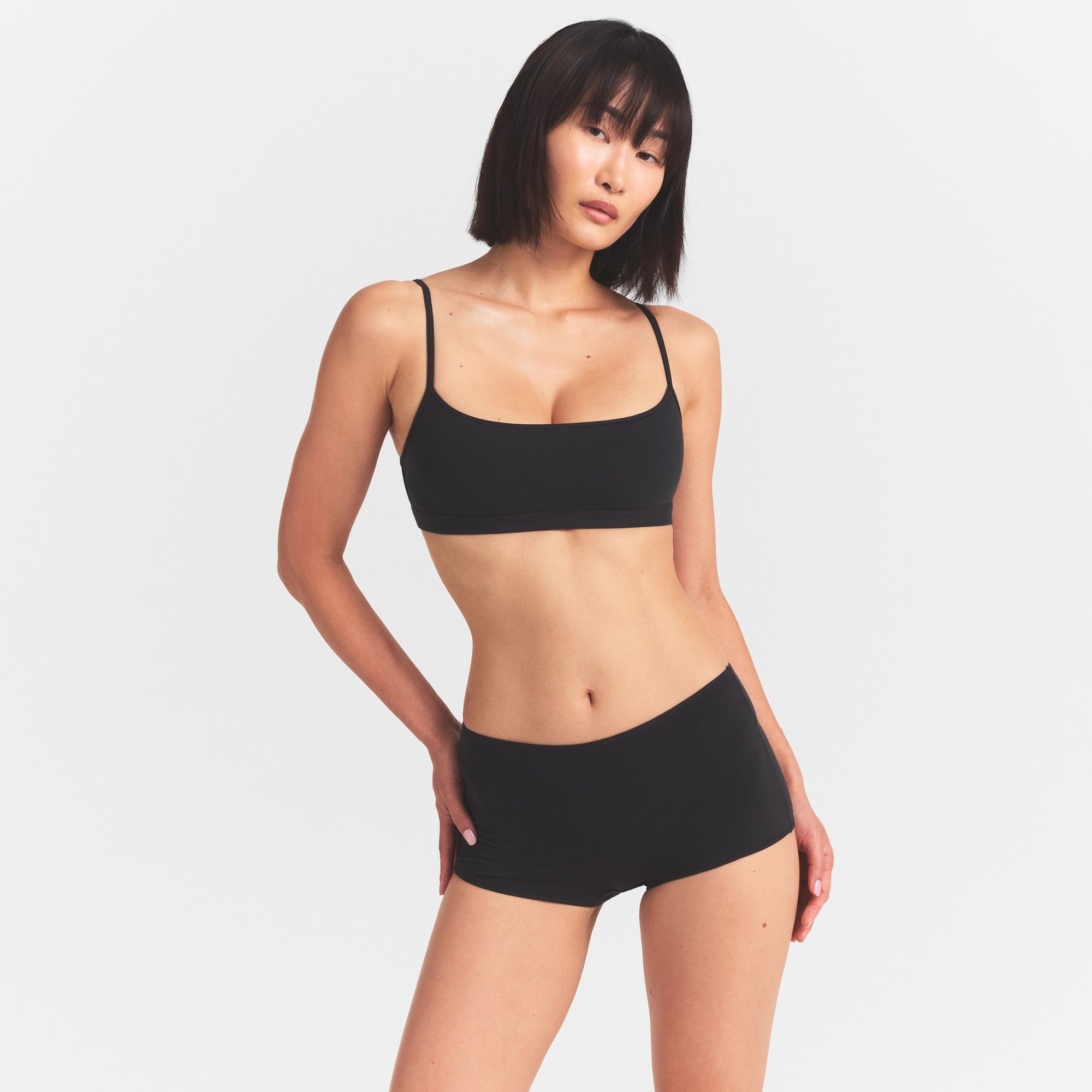 SKIMS EVERYDAY COTTON SCOOP BRALETTE | ONYX - Sneaker Türkiye