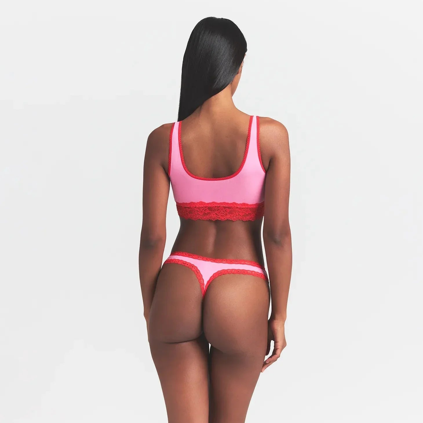 SKIMS LIGHTWEIGHT COTTON LACE SCOOP BRALETTE | CARNATION CONTRAST - Sneaker Türkiye