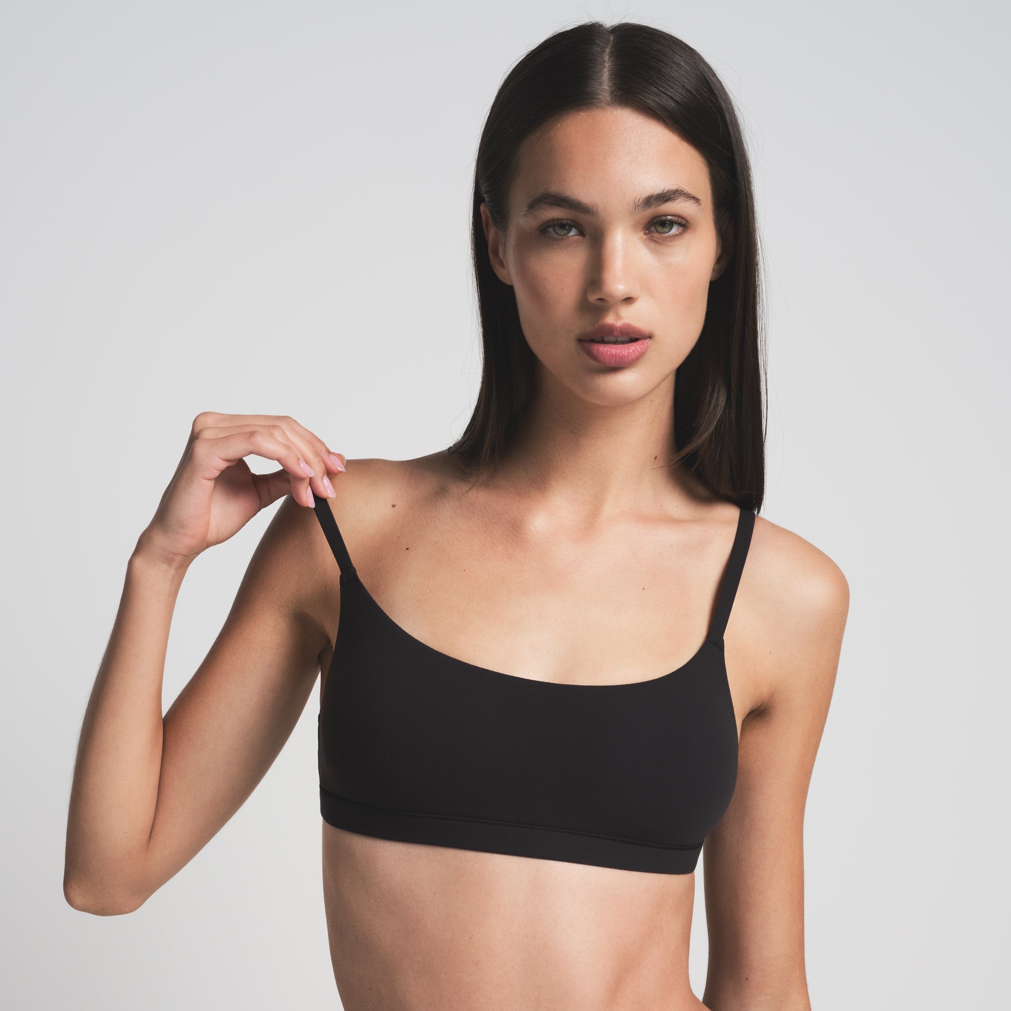 SKIMS FITS EVERYBODY SCOOP BRALETTE | ONYX - Sneaker Türkiye