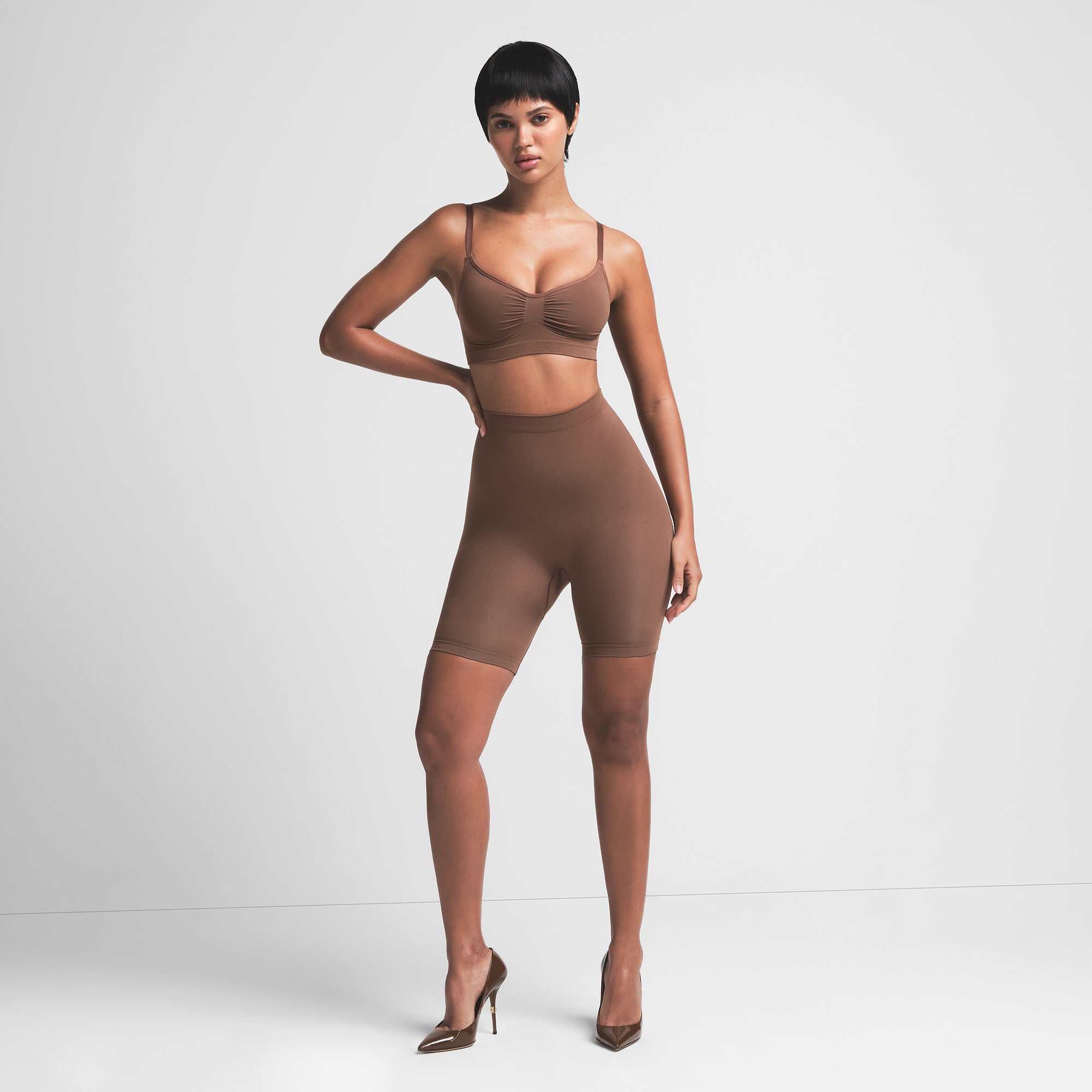 SKIMS SEAMLESS SCULPT BRALETTE | JASPER - Sneaker Türkiye