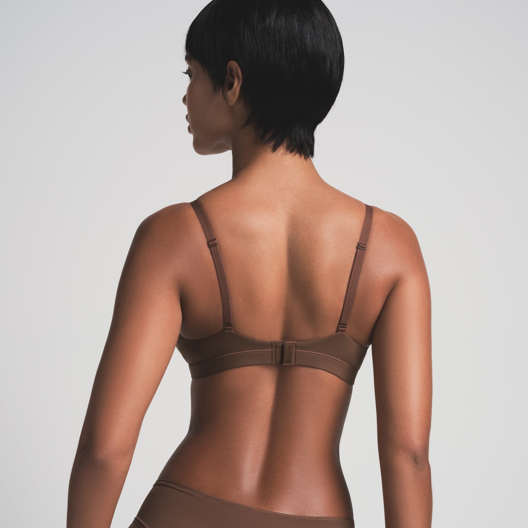 SKIMS FITS EVERYBODY CROSSOVER BRALETTE | JASPER - Sneaker Türkiye
