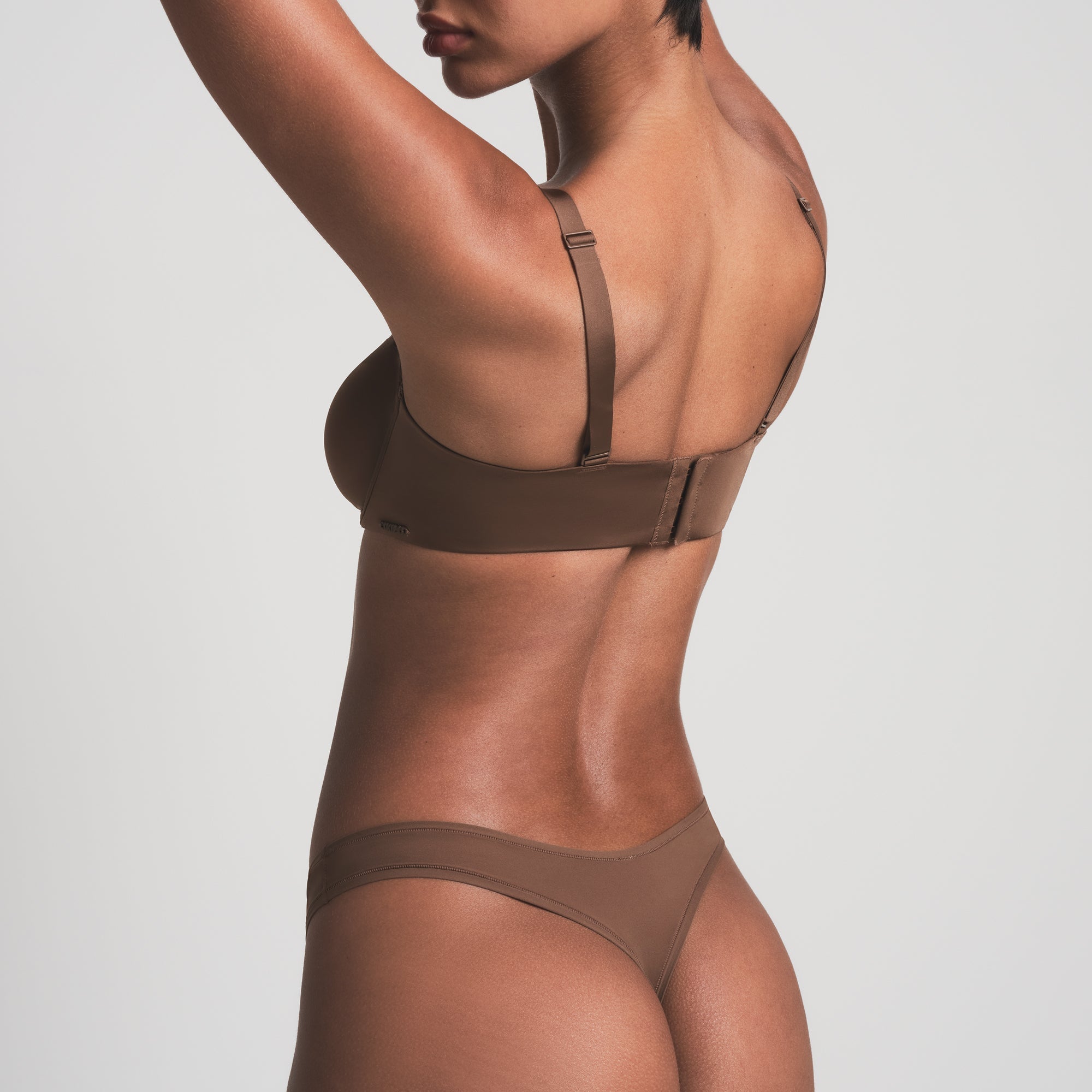 SKIMS NO SHOW UNLINED BALCONETTE BRA | JASPER - Sneaker Türkiye