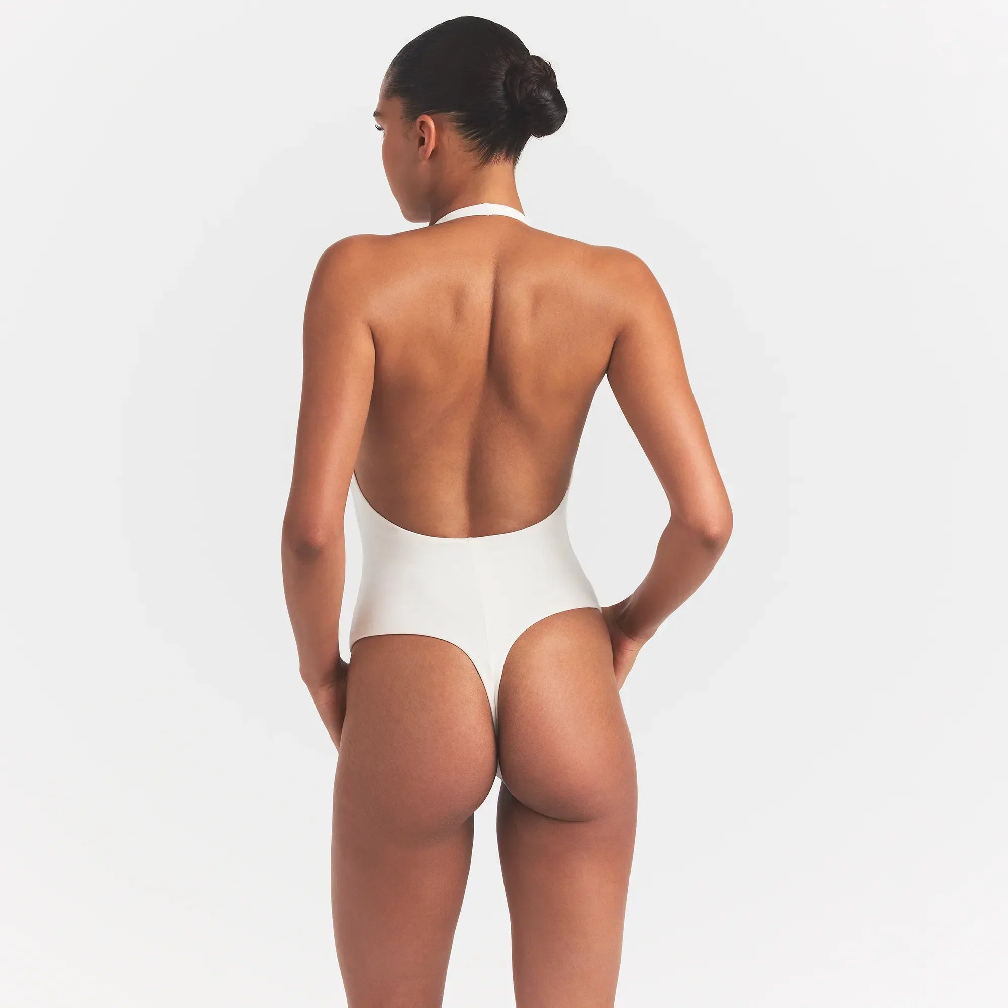 COTTON JERSEY DEEP PLUNGE HALTER BODYSUIT | MARBLE SKIMS EIGHTY - Sneaker Türkiye