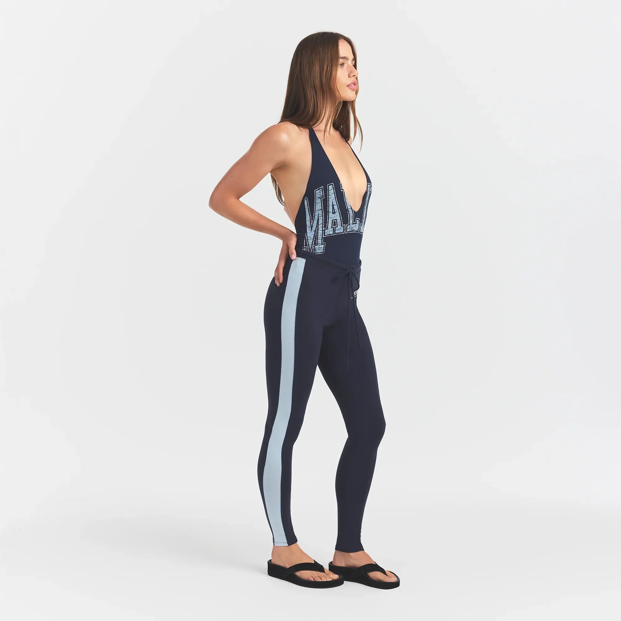 SKIMS OUTDOOR HIGH-WAISTED LEGGING | NAVY WITH OPAL - Sneaker Türkiye