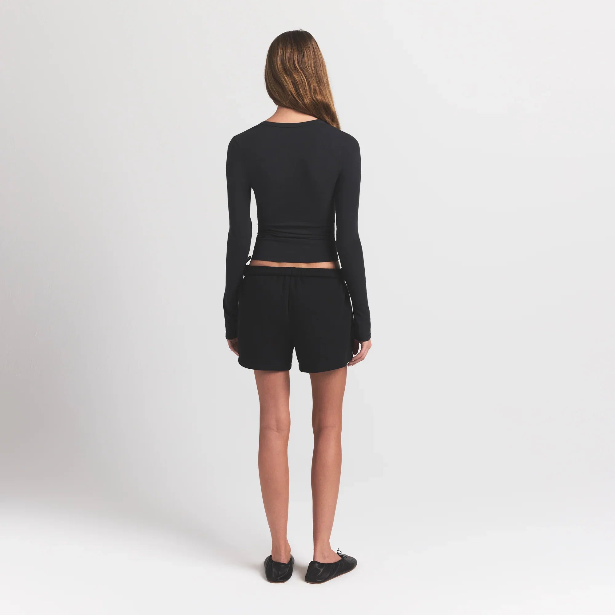 SKIMS COTTON FLEECE CLASSIC SHORT | ONYX - Sneaker Türkiye