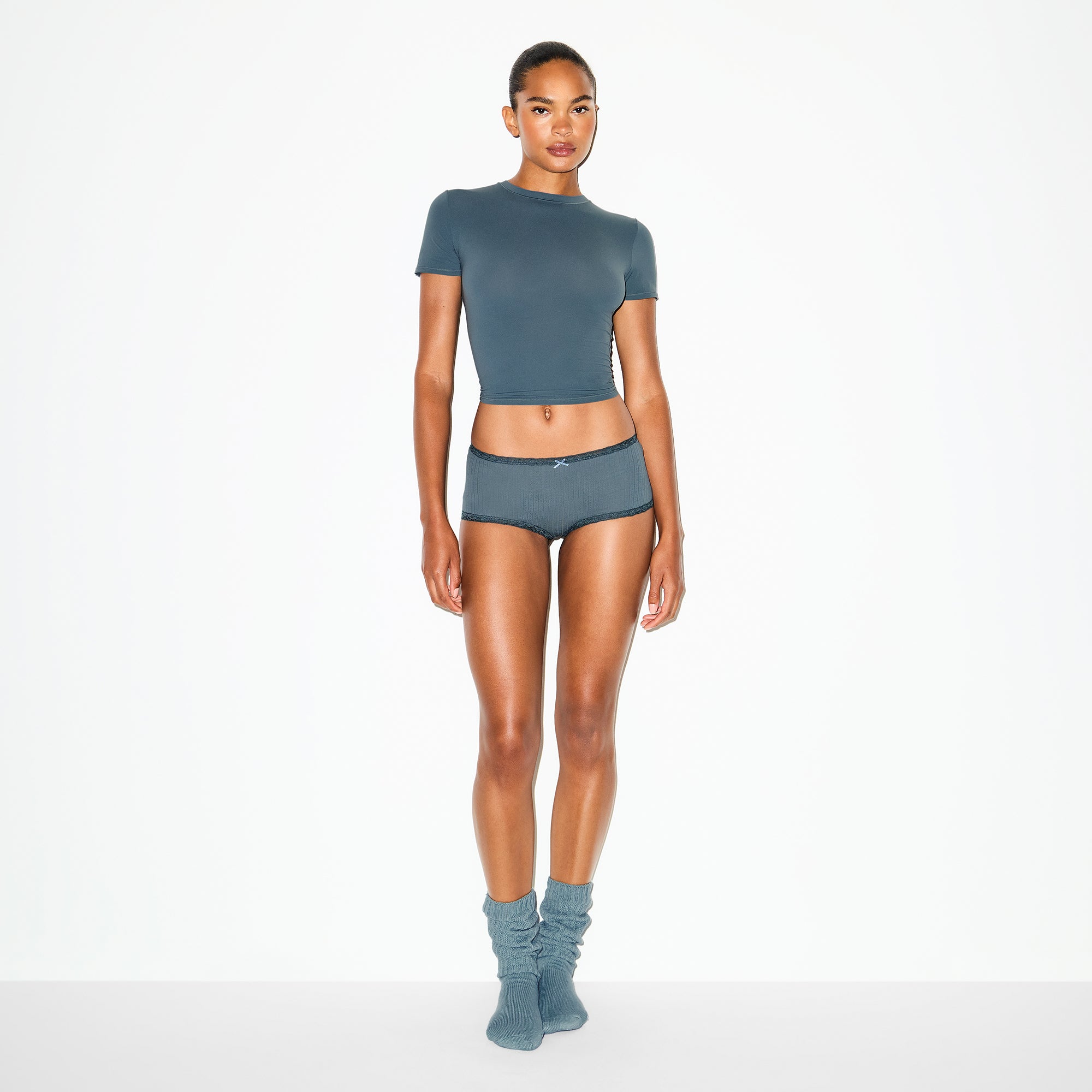 SKIMS LIGHTWEIGHT COTTON POINTELLE LACE BOY SHORT | ZIRCON TONAL - Sneaker Türkiye