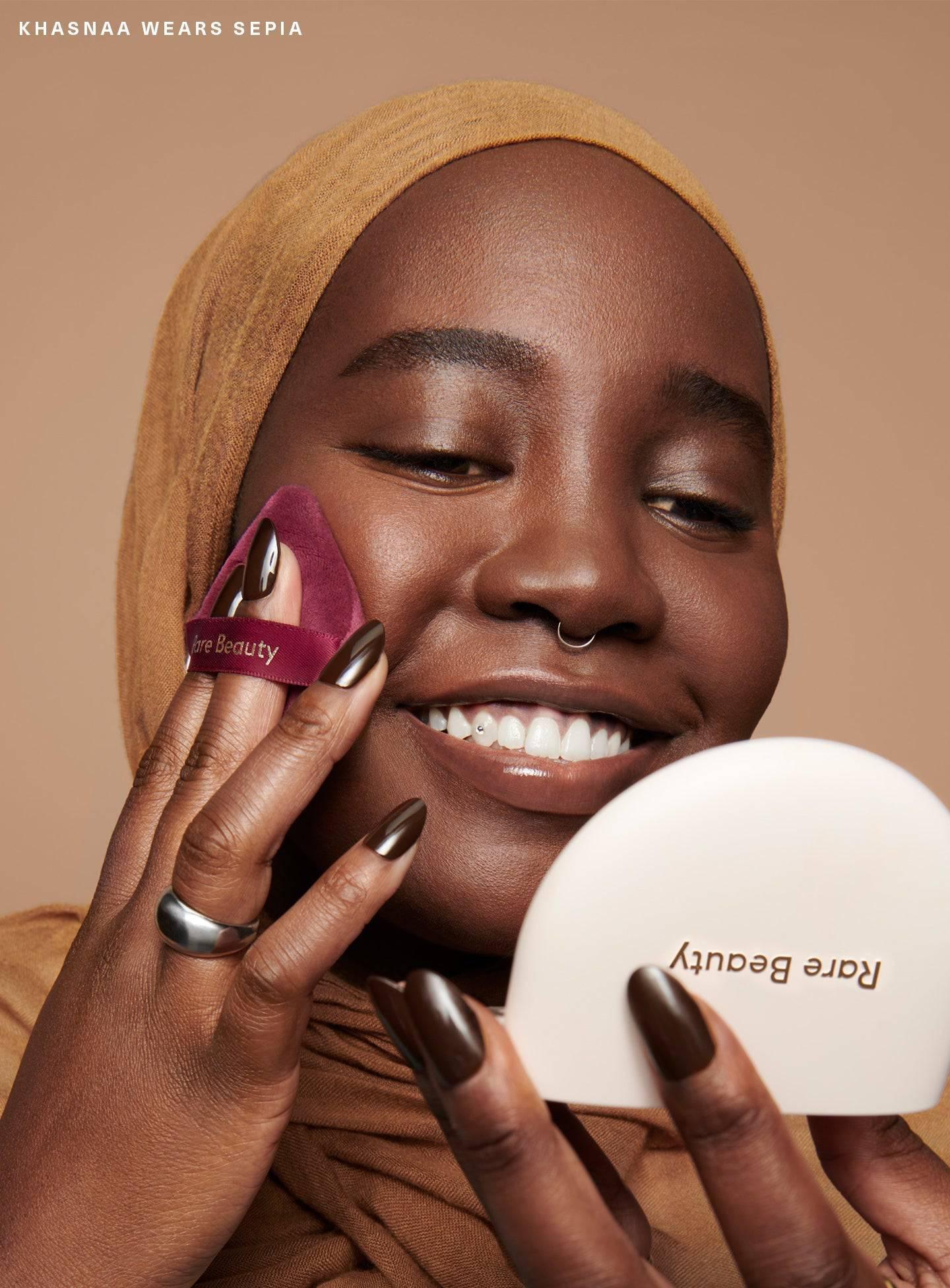 Rare Beauty Soft Touch Powder Puff – Pudra Süngeri - Sneaker Türkiye