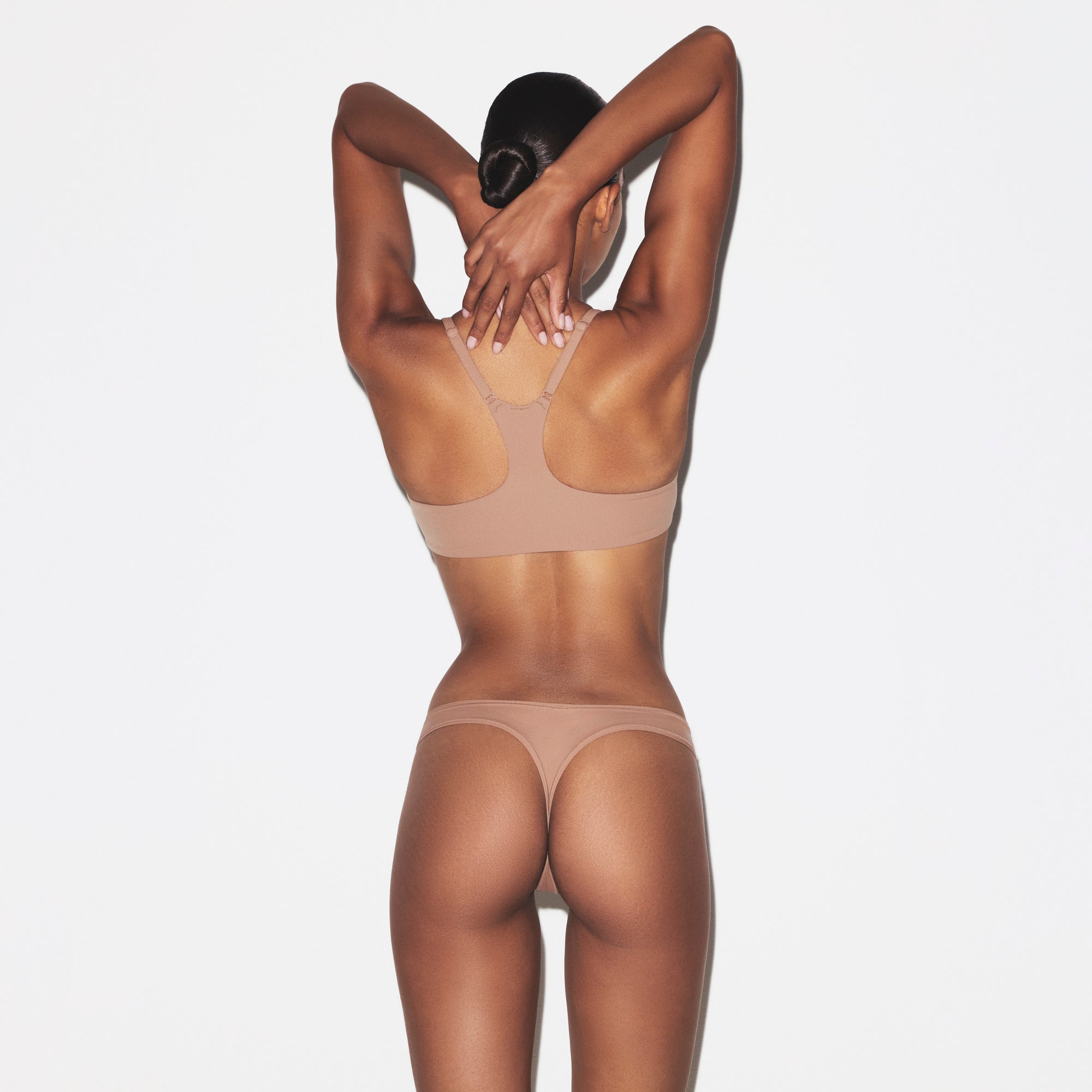 SKIMS FITS EVERYBODY RACERBACK DEMI BRA | SIENNA - Sneaker Türkiye
