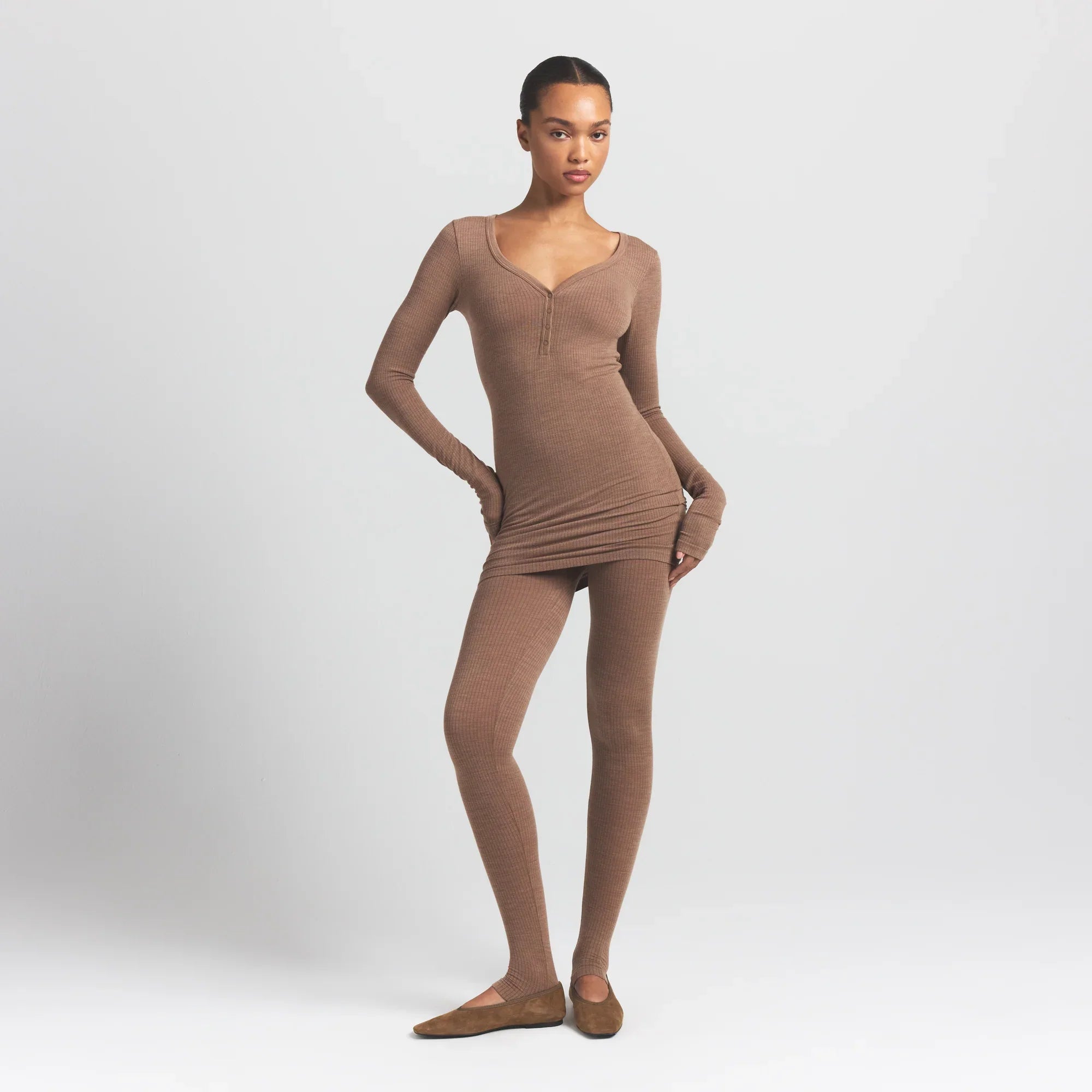 SKIMS WOOL RIB HENLEY DRESS | SIENNA - Sneaker Türkiye