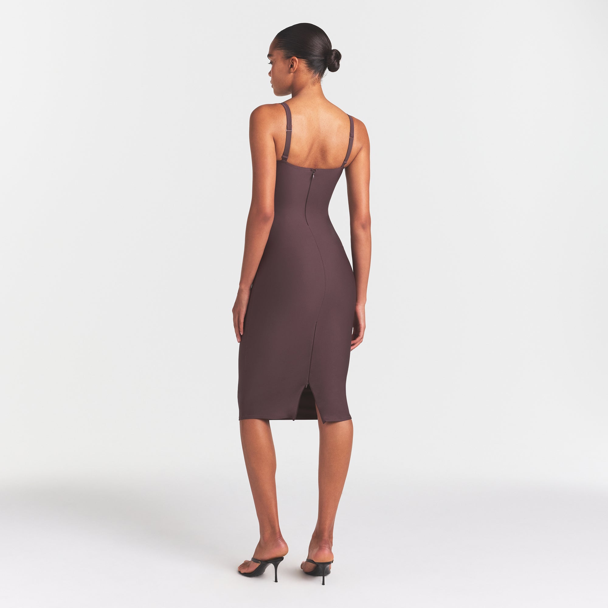 SKIMS BODY MIDI DRESS | RAISIN - Sneaker Türkiye