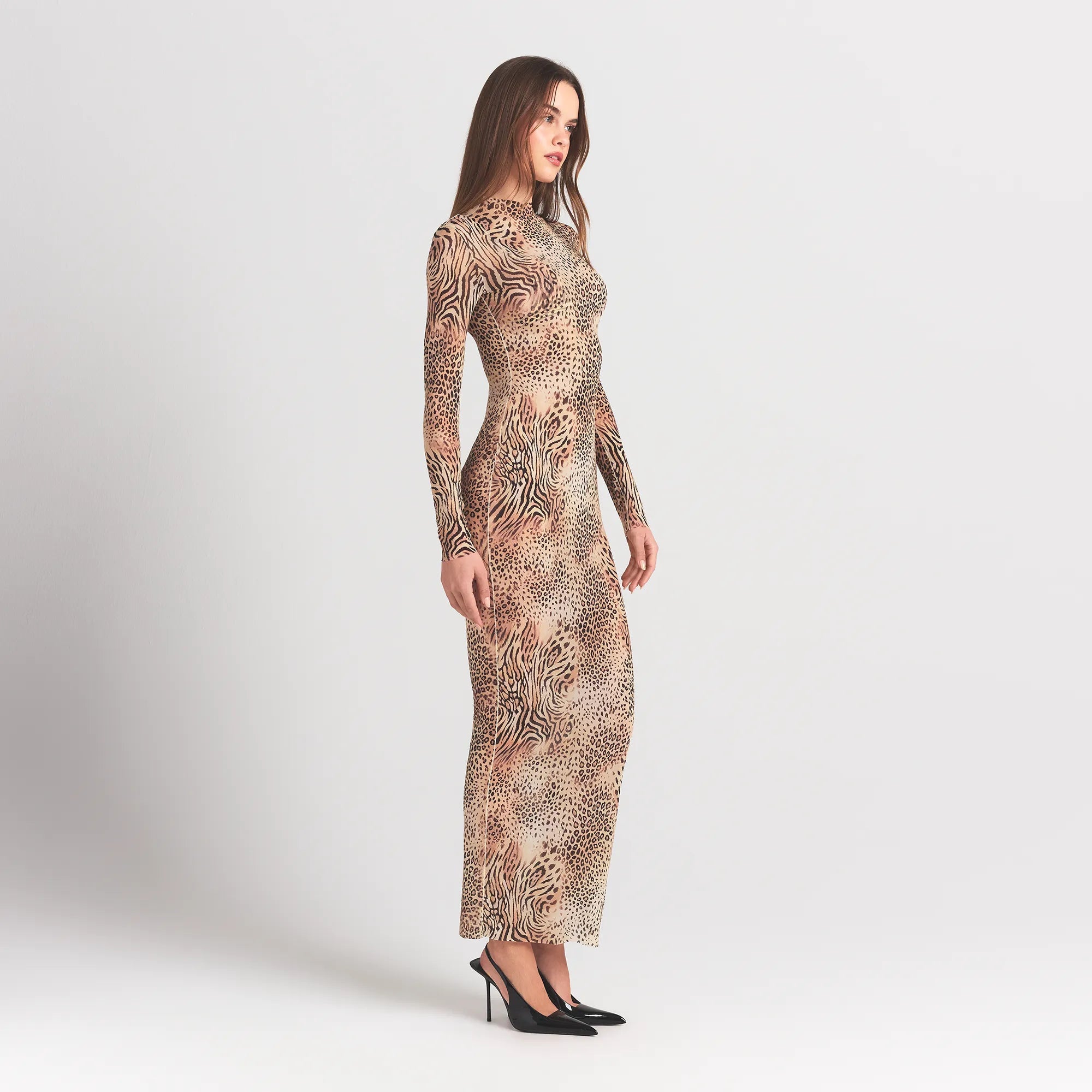 SKIMS MILKY SHEER MOCK NECK LONG SLEEVE LONG DRESS | SAND MULTI ANIMAL - Sneaker Türkiye