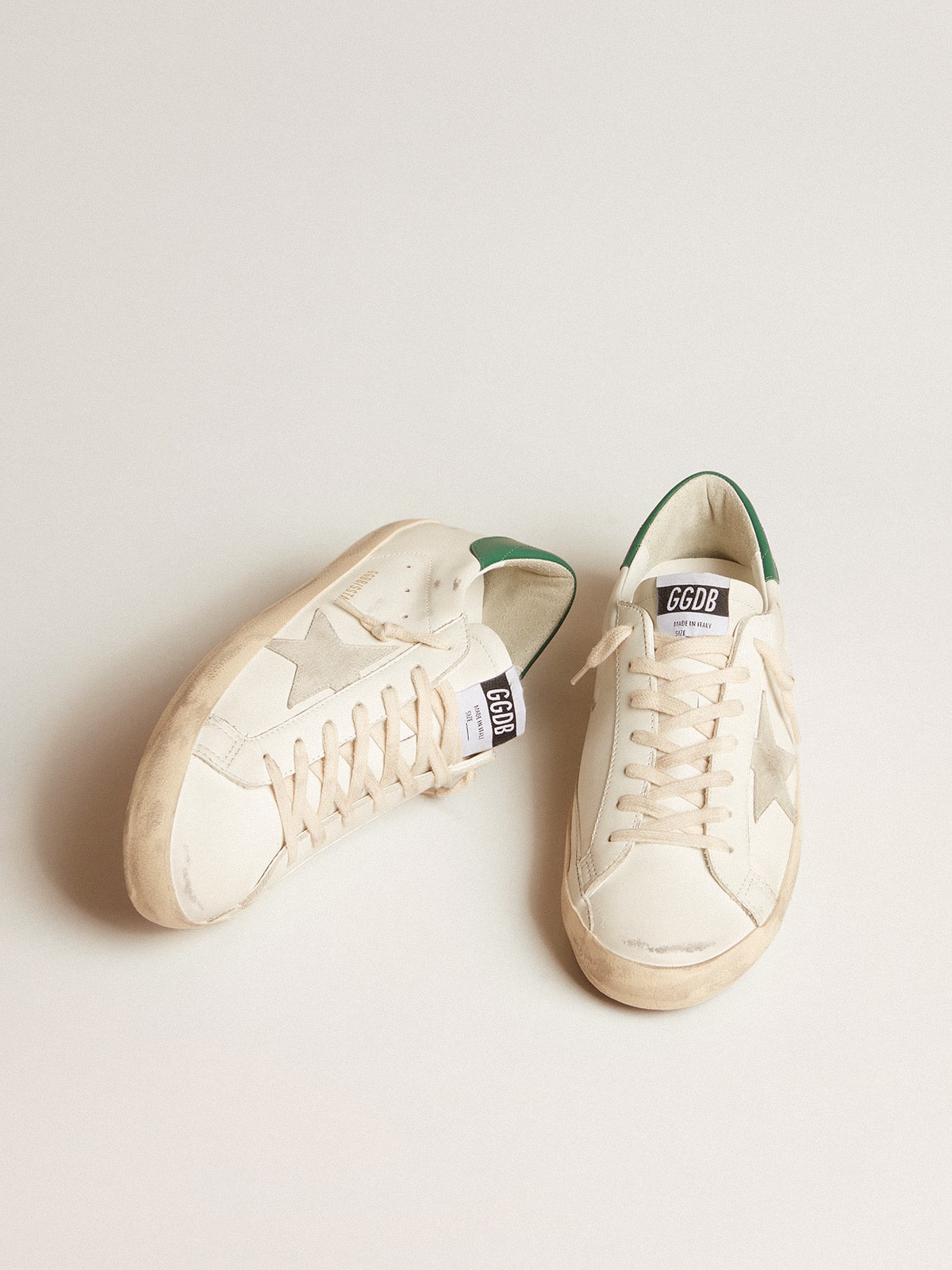 Golden Goose Super-Star In White Leather With Ice-Gray Suede Star And Green Leather Heel Tab - Sneaker Türkiye