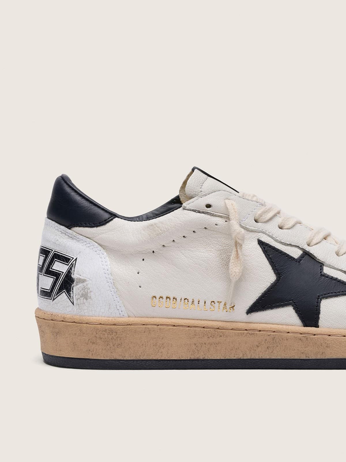 Golden Goose Men’s Ball Star In White Nappa With Black Star - Sneaker Türkiye