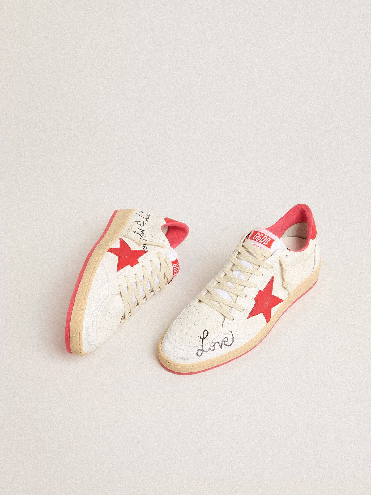 Golden Goose Men’s Ball Star Wishes In White Leather With A Red Star And Heel Tab - Sneaker Türkiye