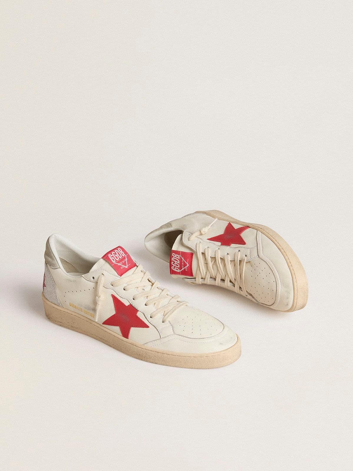 Golden Goose Valentine’s Day Men’s Ball Star With Red Leather Star And Red Swarovski Lettering - Sneaker Türkiye