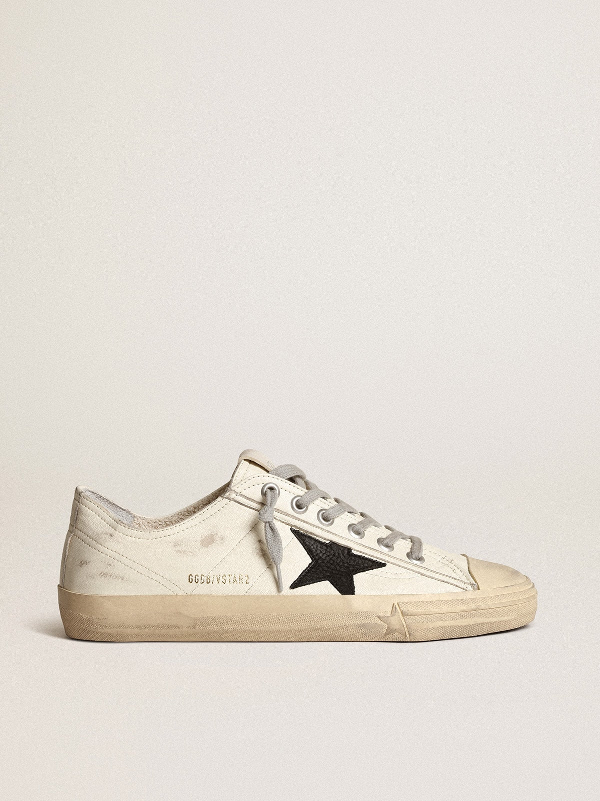 Golden Goose V-Star In Nappa Leather With Black Nubuck Leather Star - Sneaker Türkiye