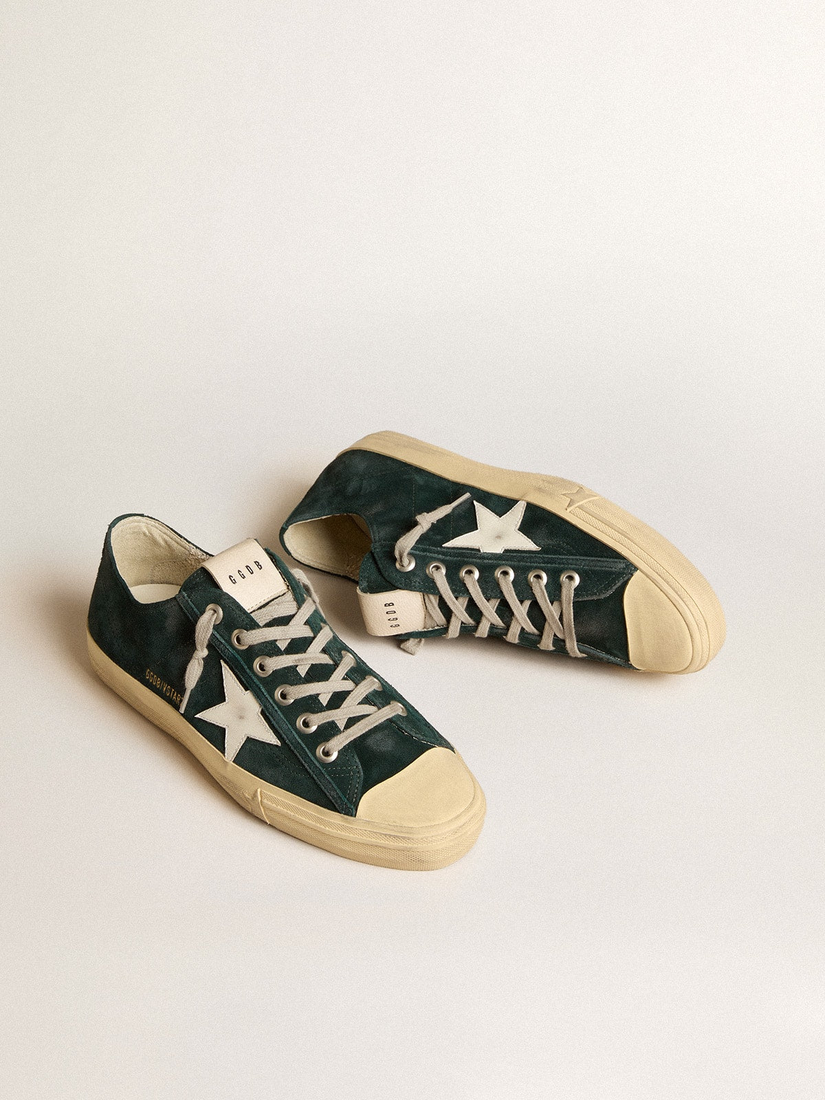Golden Goose Men’s V-Star In Forest-Green Suede With White Leather Star - Sneaker Türkiye