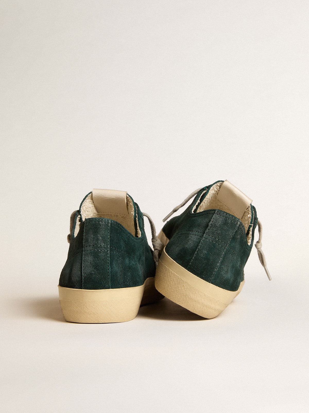 Golden Goose Men’s V-Star In Forest-Green Suede With White Leather Star - Sneaker Türkiye