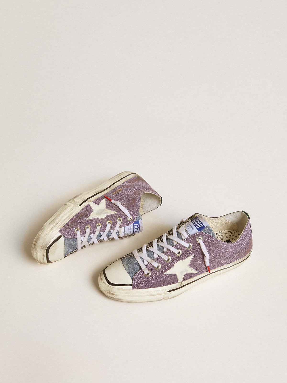 Golden Goose Men’s V-Star Lab In Lilac Leather And Glitter With White Star And Silver Glitter Tongue - Sneaker Türkiye