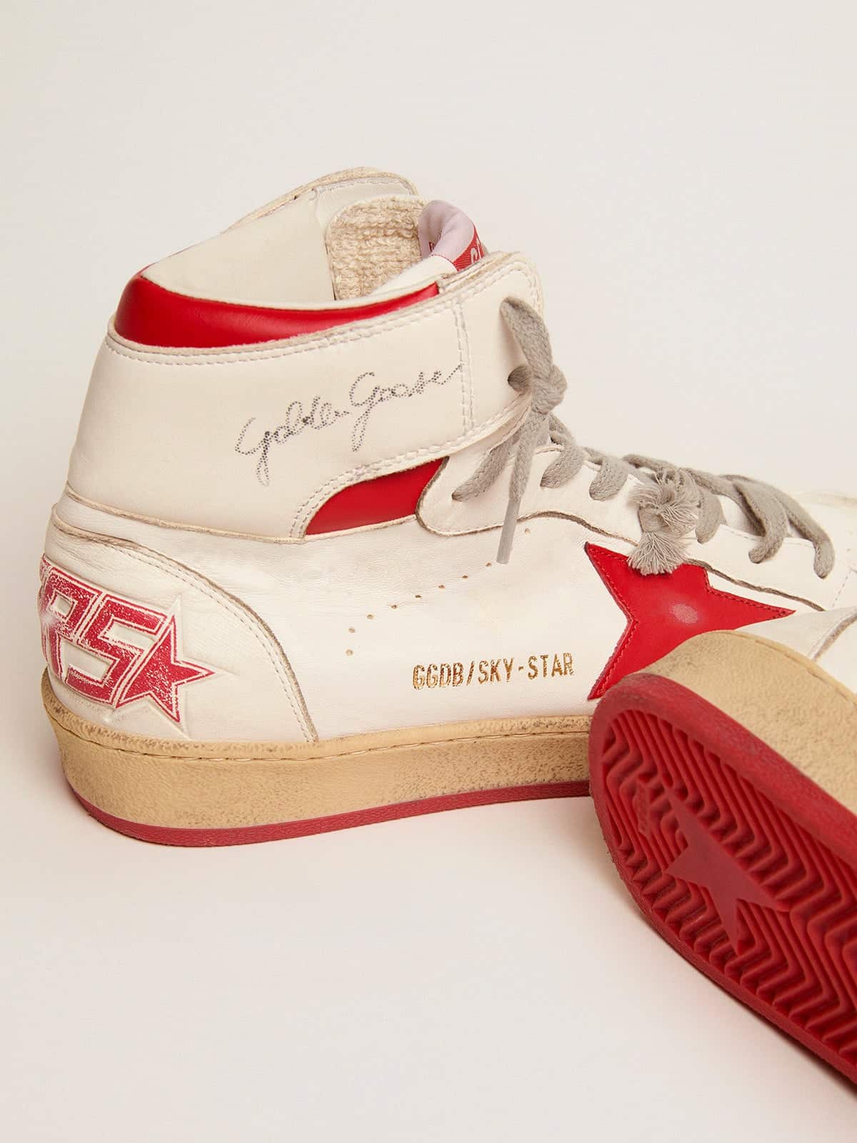 Golden Goose Men’s Sky-Star With Signature On The Ankle And Red Inserts - Sneaker Türkiye