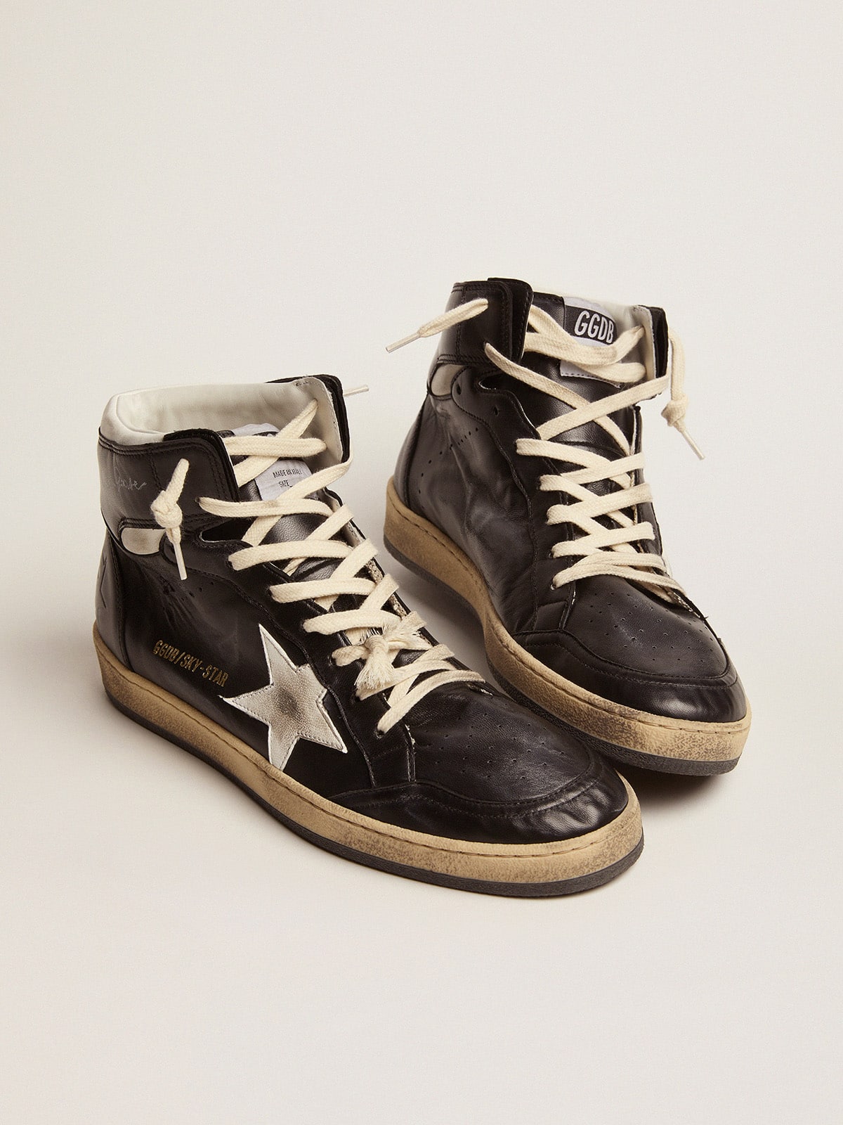 Golden Goose Sky-Star In Black Nappa Leather With White Leather Star - Sneaker Türkiye