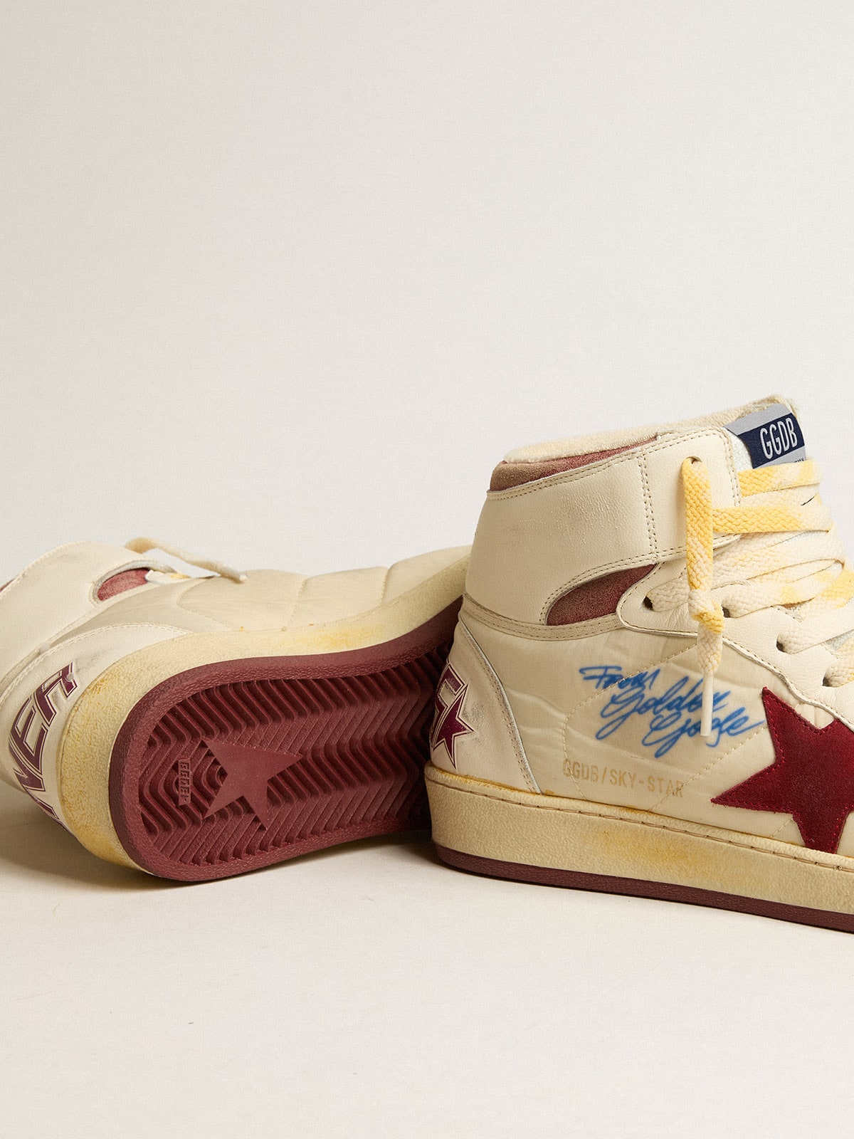 Golden Goose Sky-Star In Beige Nylon And Nappa With Pomegranate Suede Star - Sneaker Türkiye