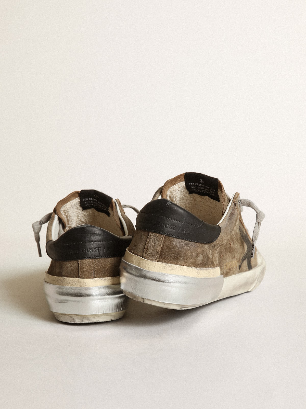 Golden Goose Super-Star In Military-Green Suede With Screen-Printed Star - Sneaker Türkiye